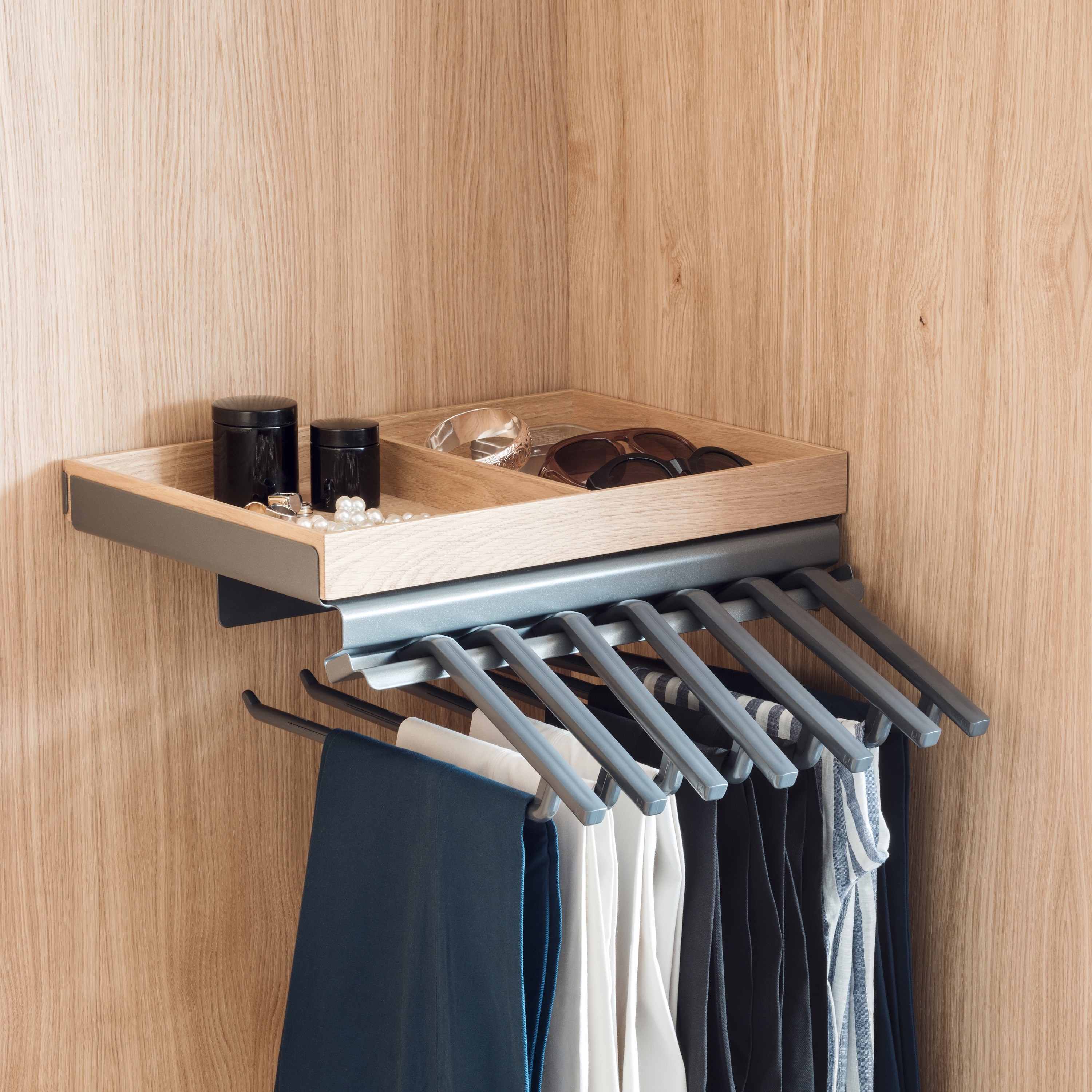 Display product Lina Trouser Rail from manufacturer peka-system