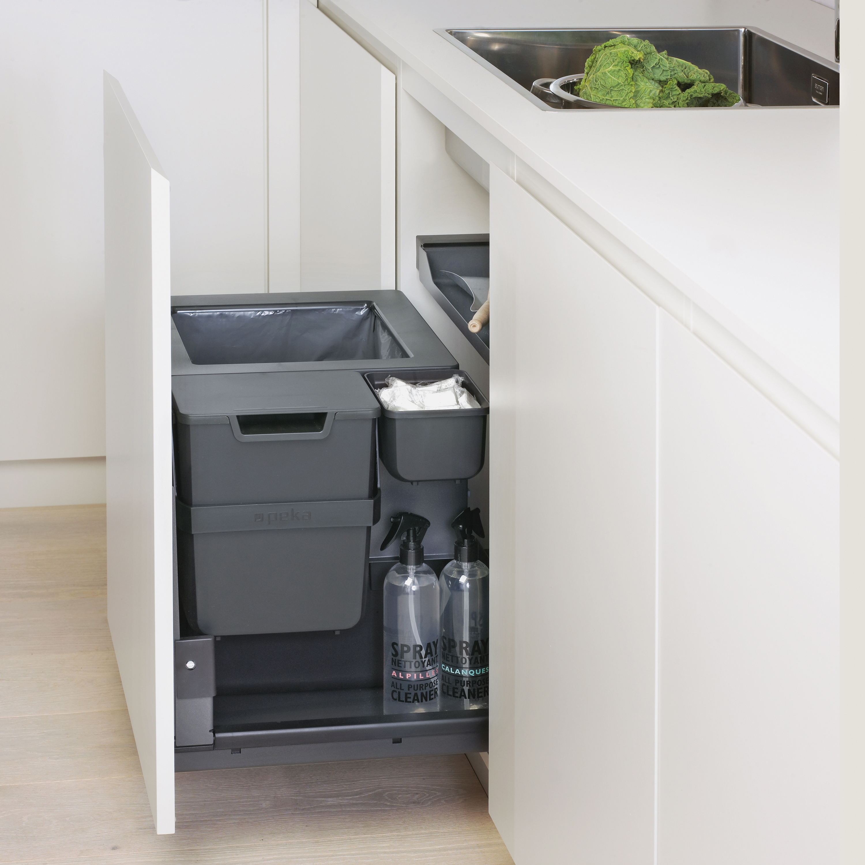 Display product Oeko Complet Waste System from manufacturer peka-system
