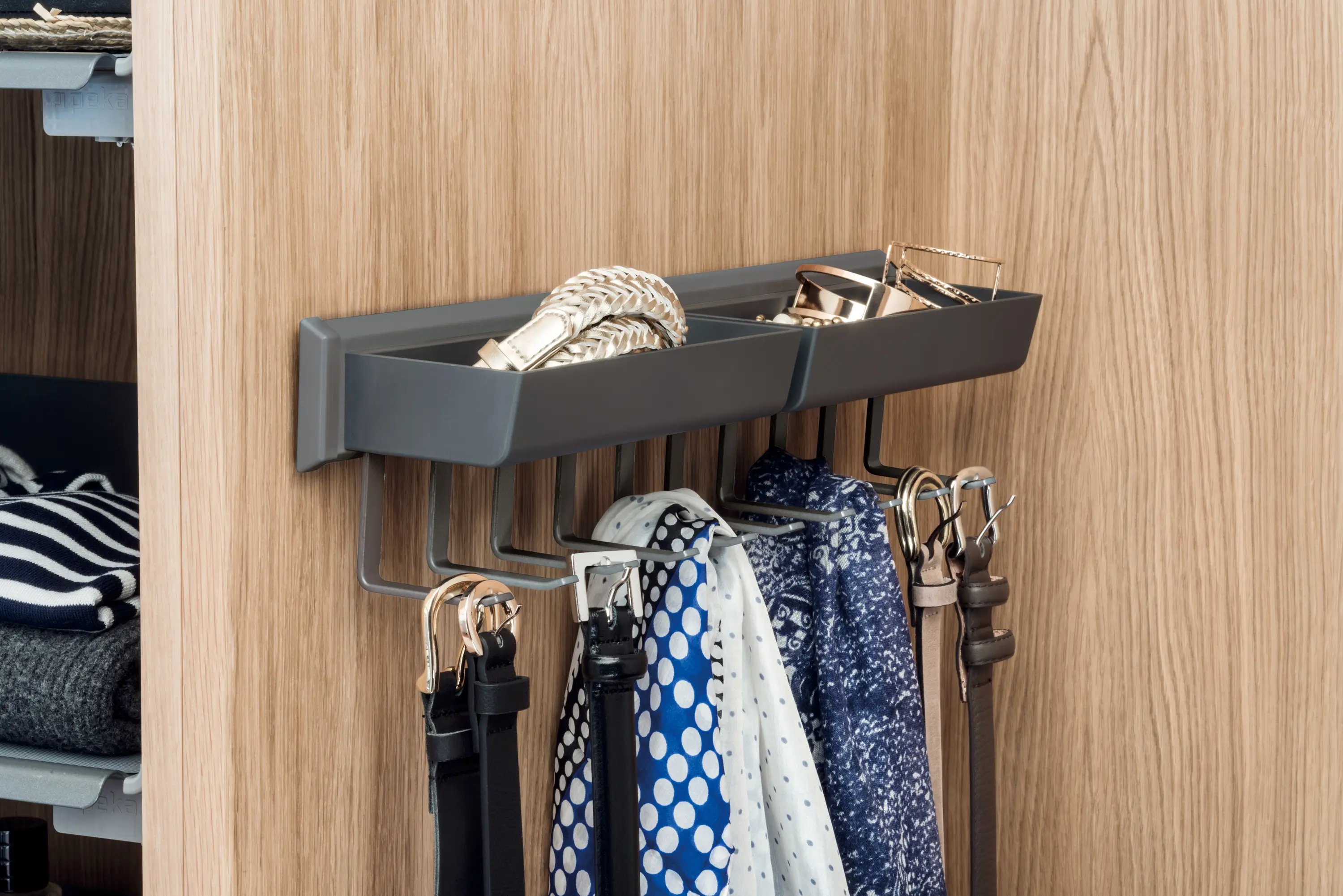 peka-system - Pesolo Pull-Out Shelf