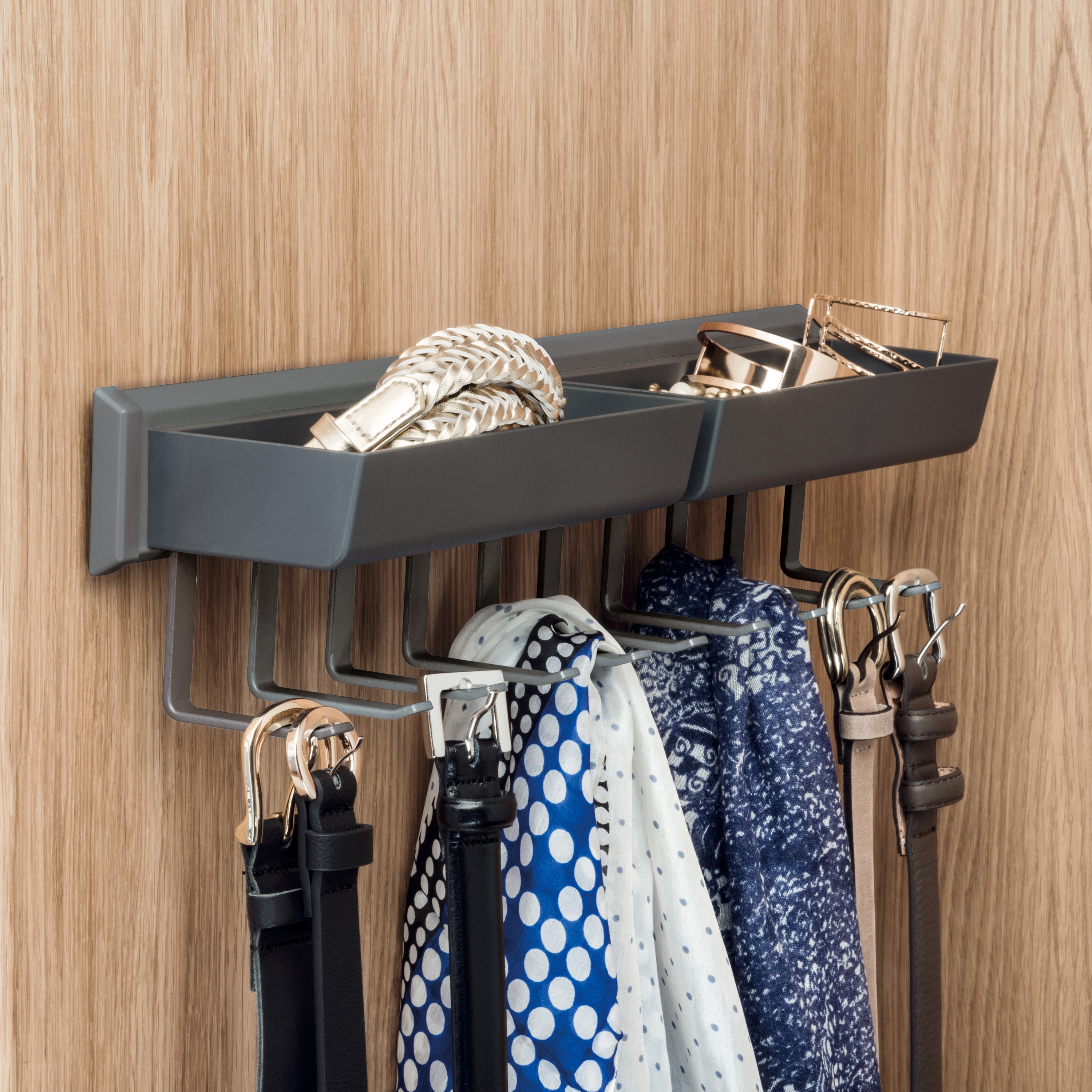 Display product Pesolo Pull-Out Shelf from manufacturer peka-system
