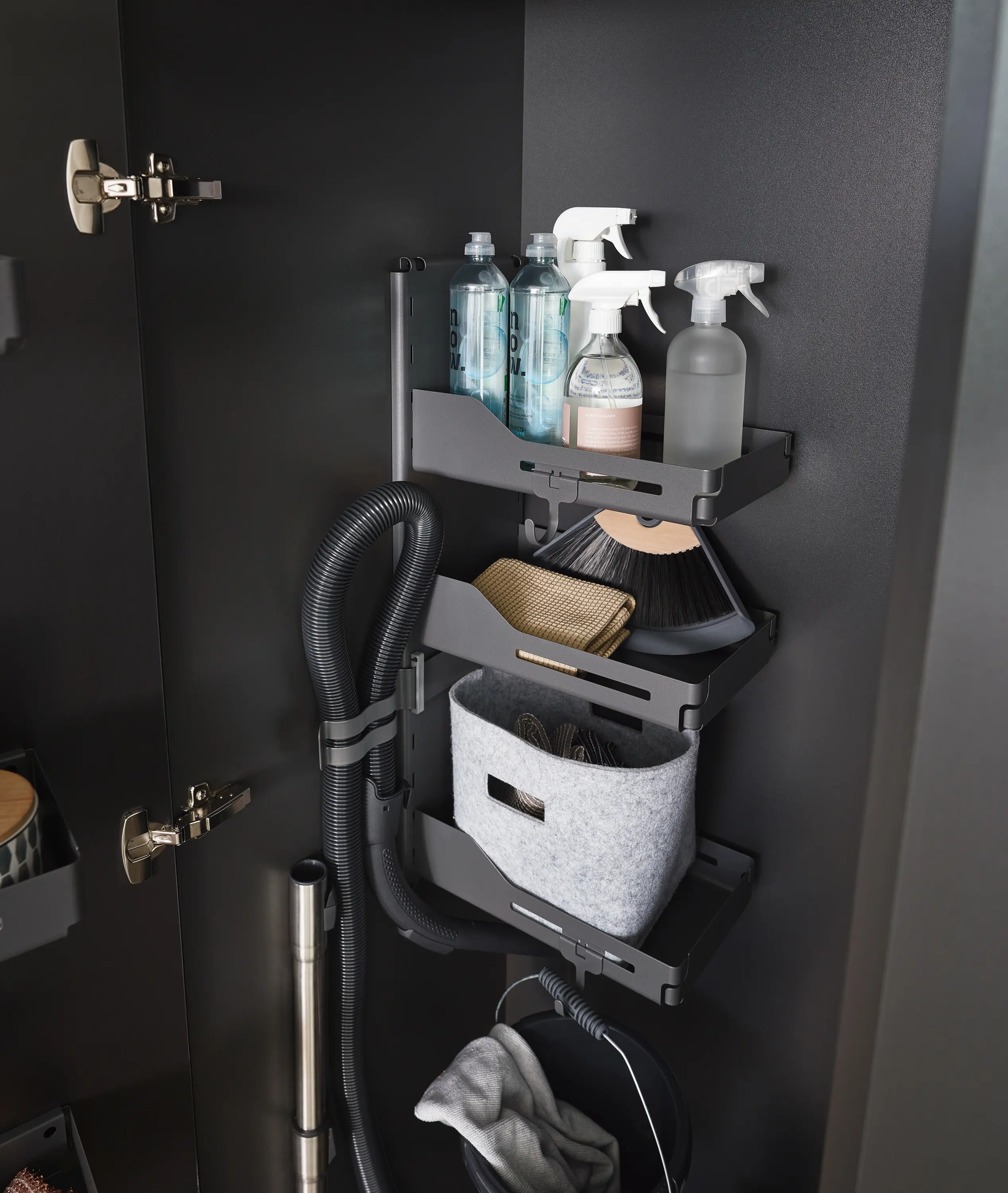 peka-system - Sesam Standard Cleaning Cupboard Shelving System