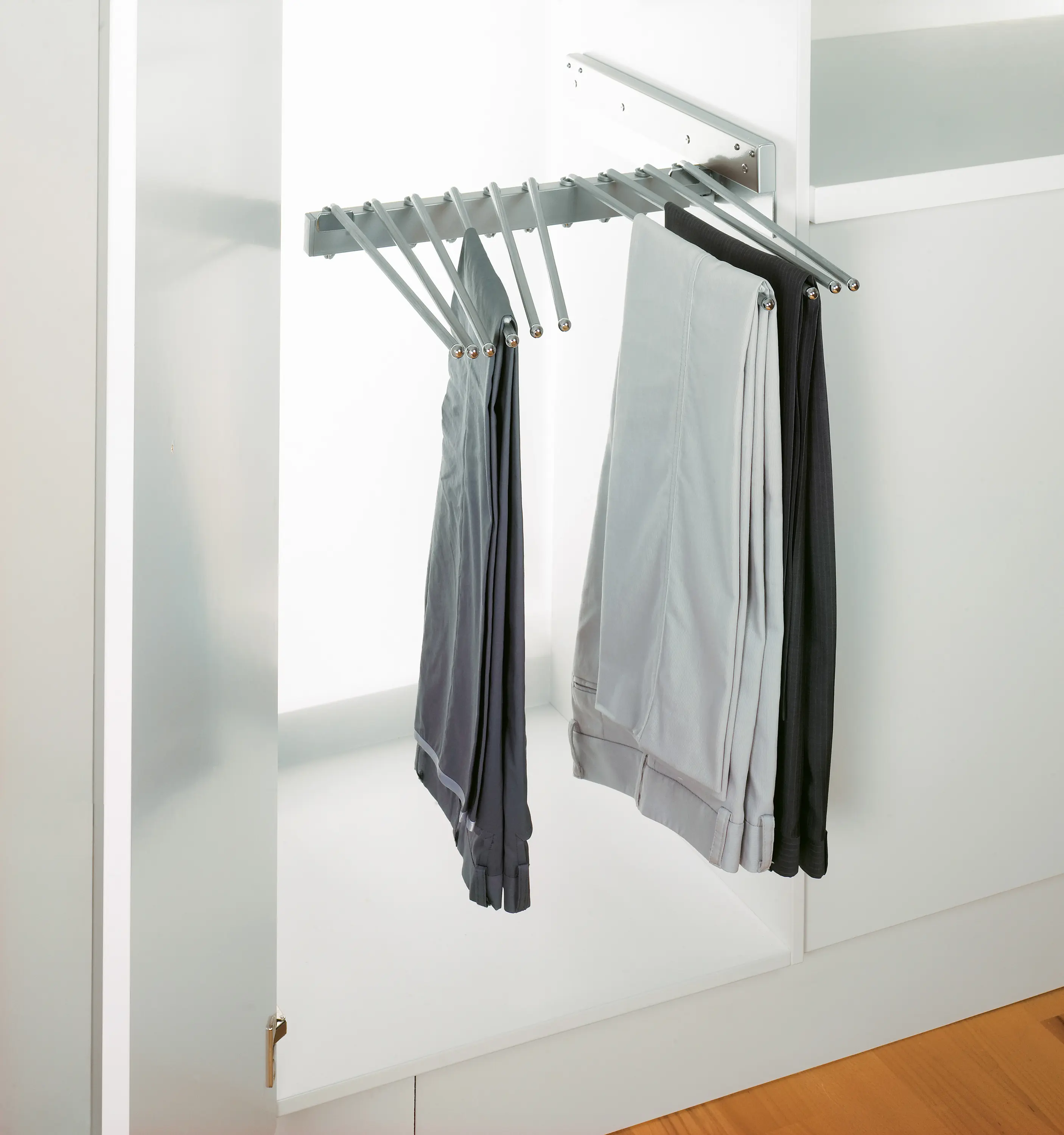 peka-system - Trouser Rails