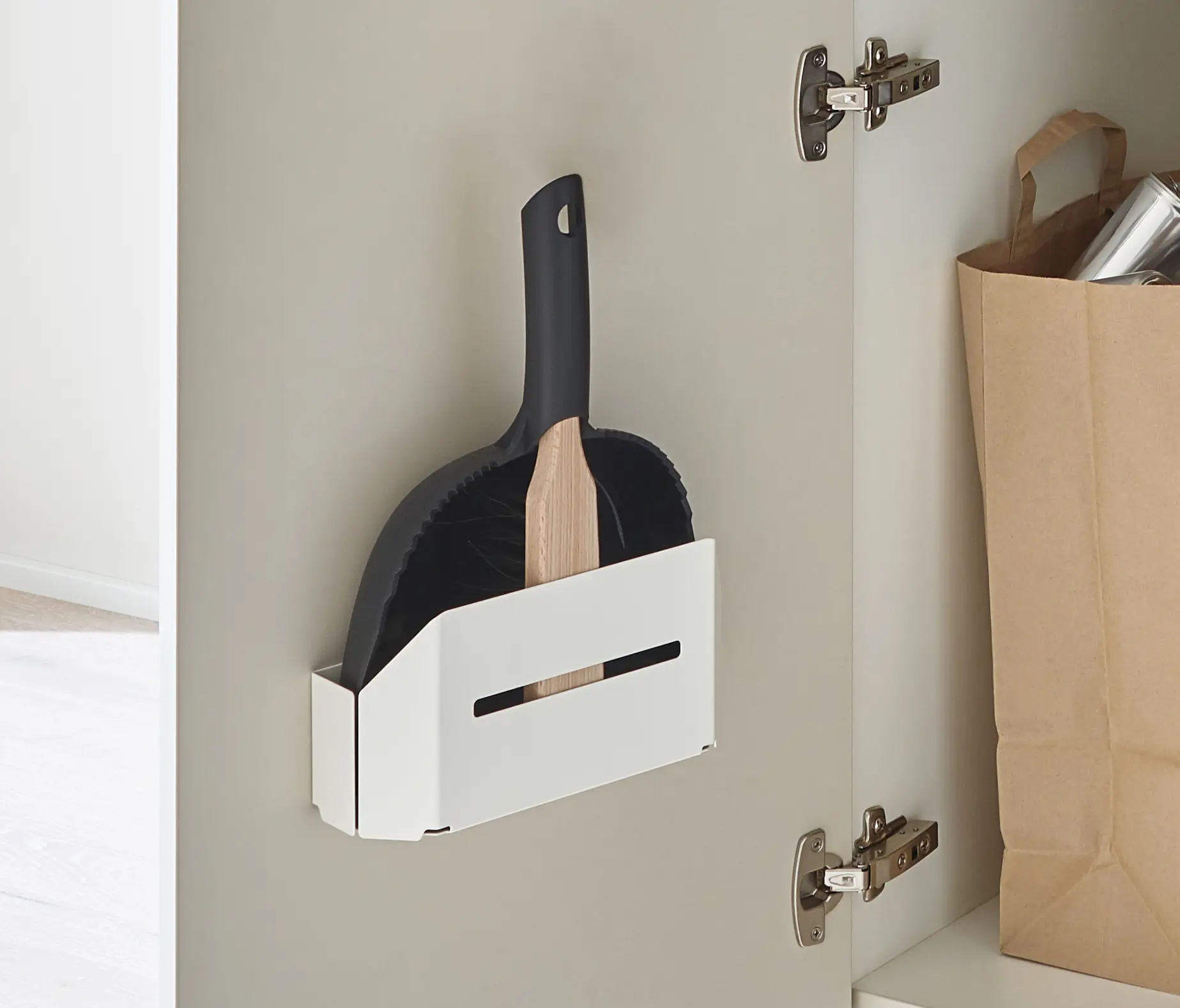peka-system - Dustpan and Brush Holder