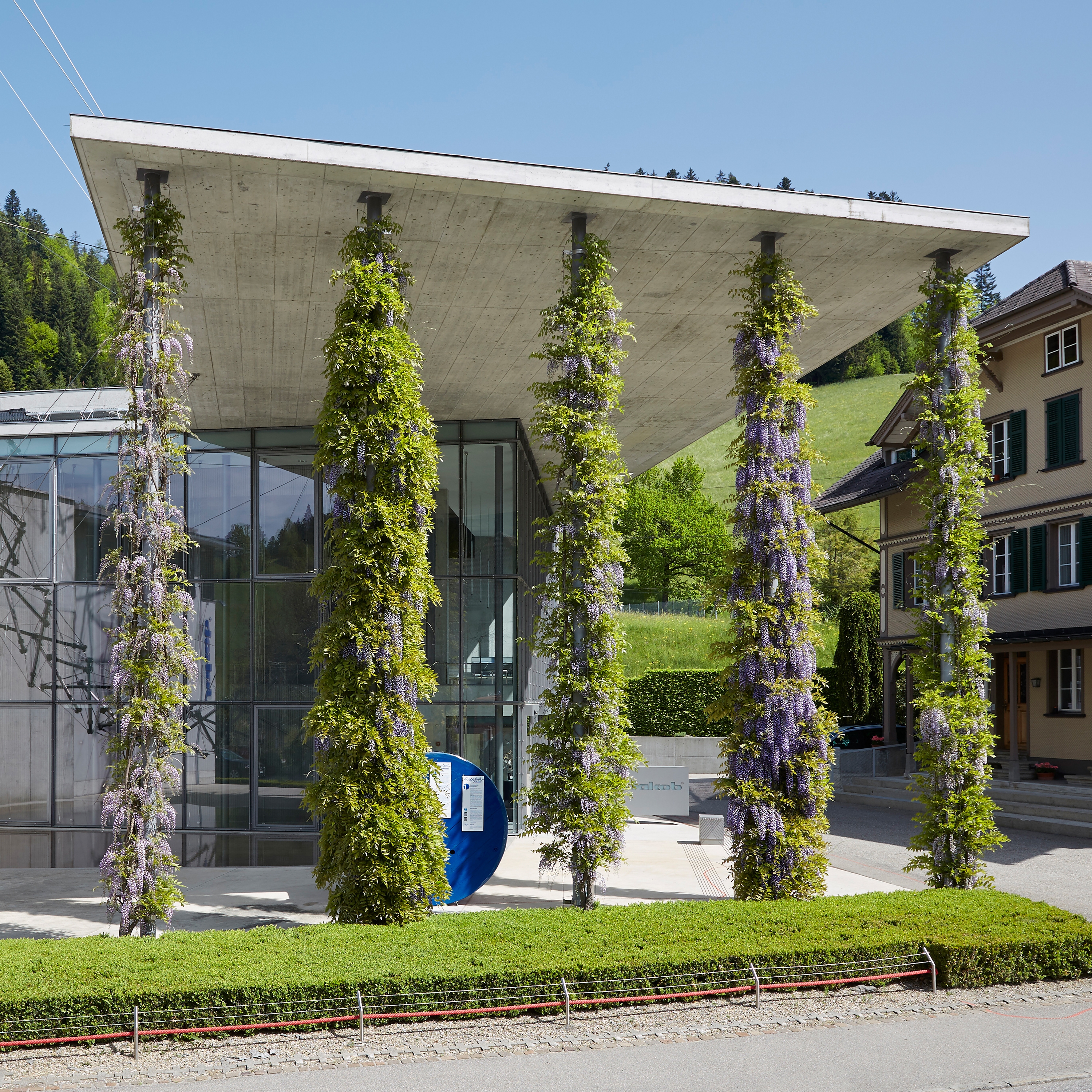 Display product Column greening from manufacturer Jakob