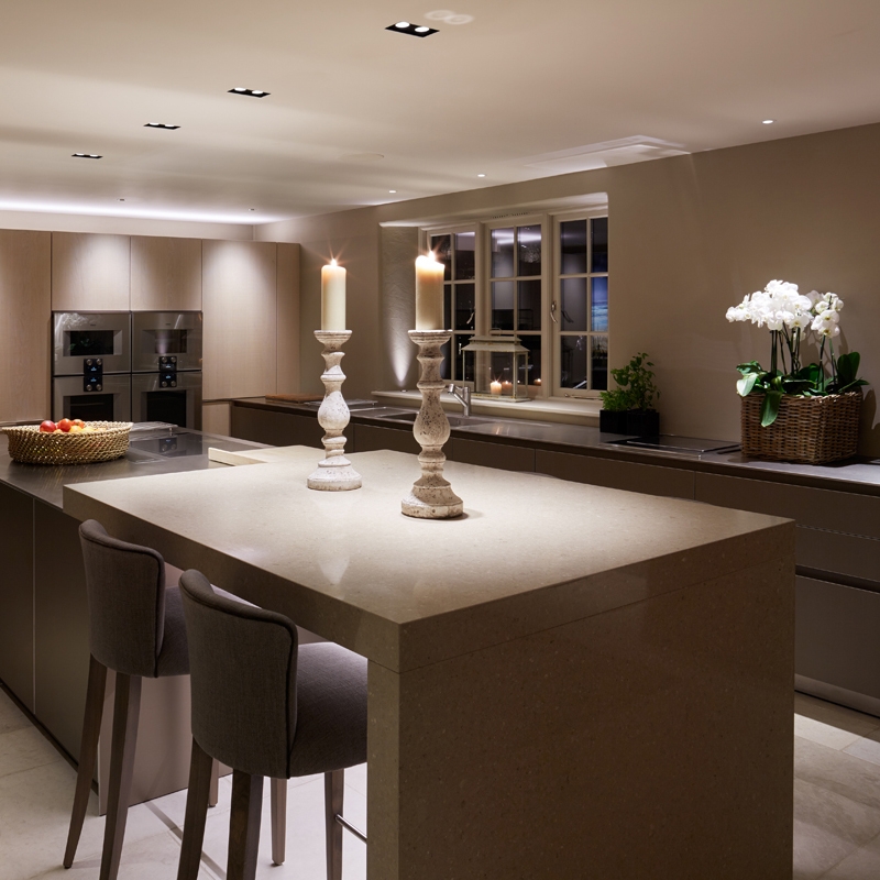 DOWNLIGHT