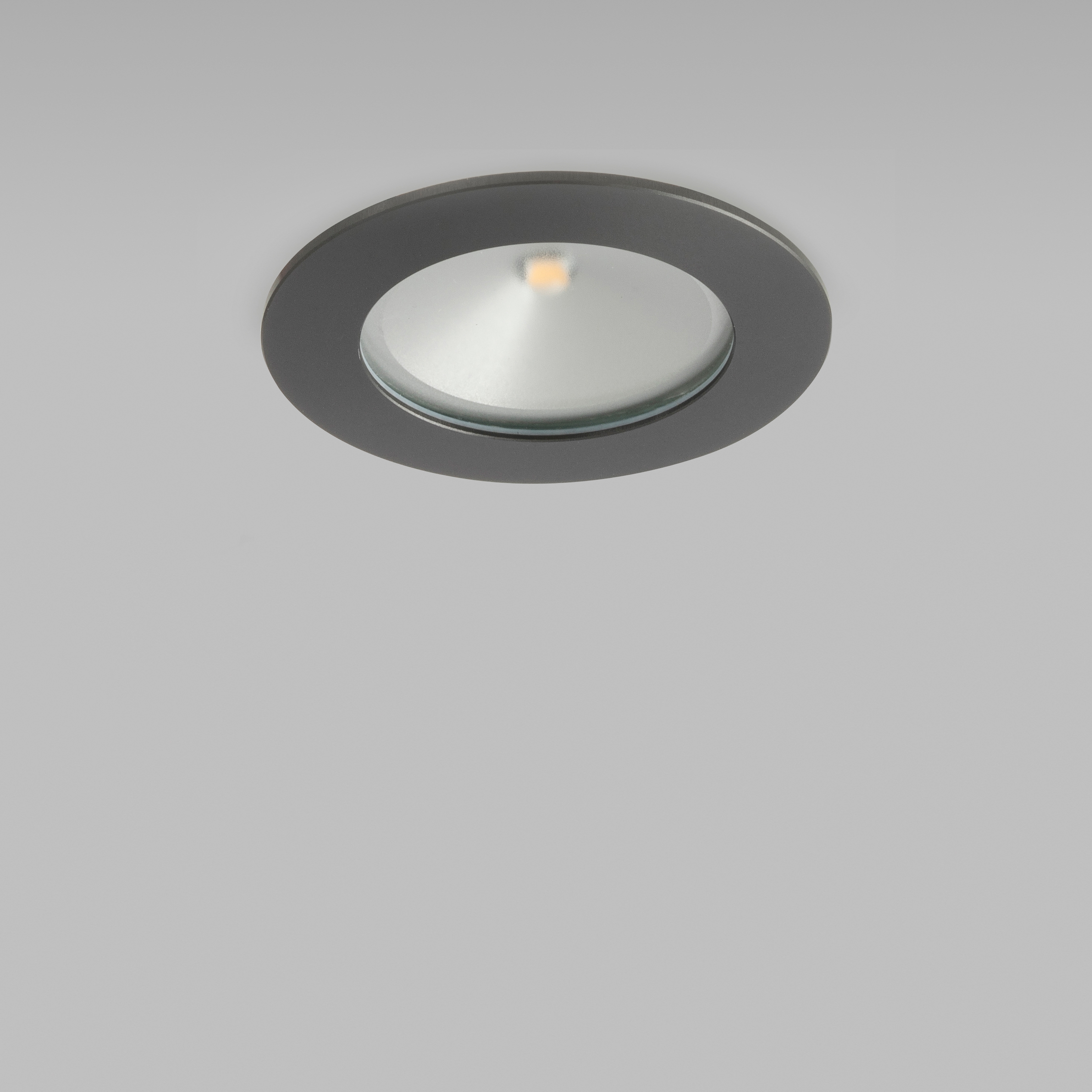 Display product Etta Bronze 2700K from manufacturer John Cullen Lighting