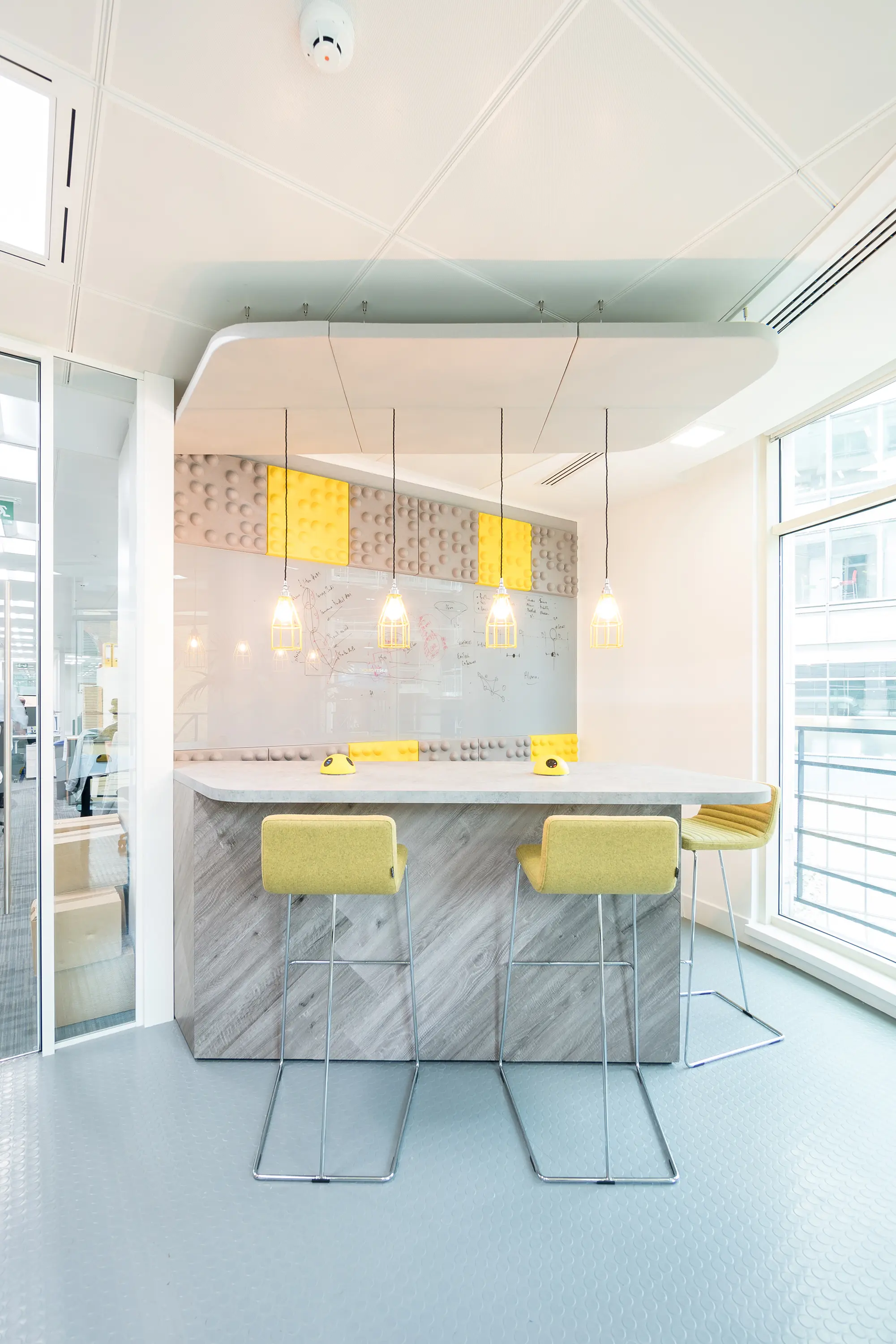 Soundtect - Class Bespoke Above