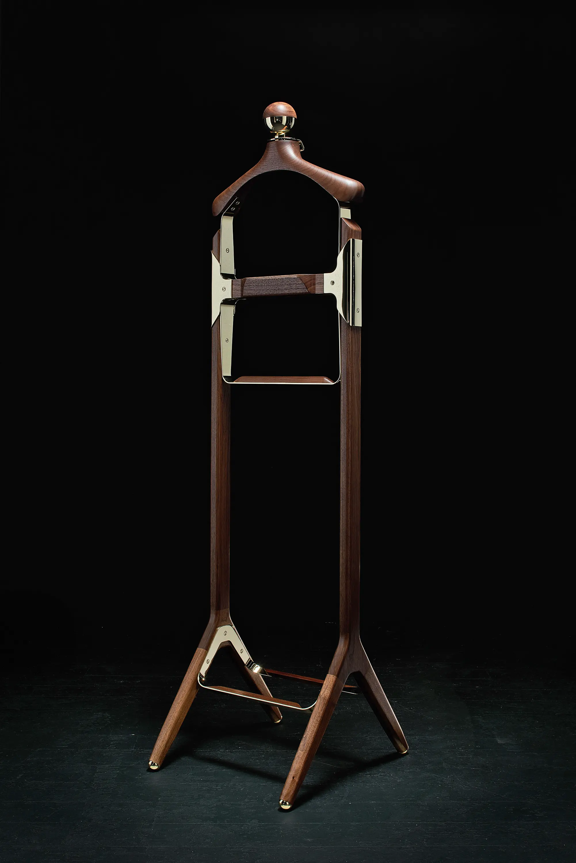 Honorific - The Permanent Style Valet Stand