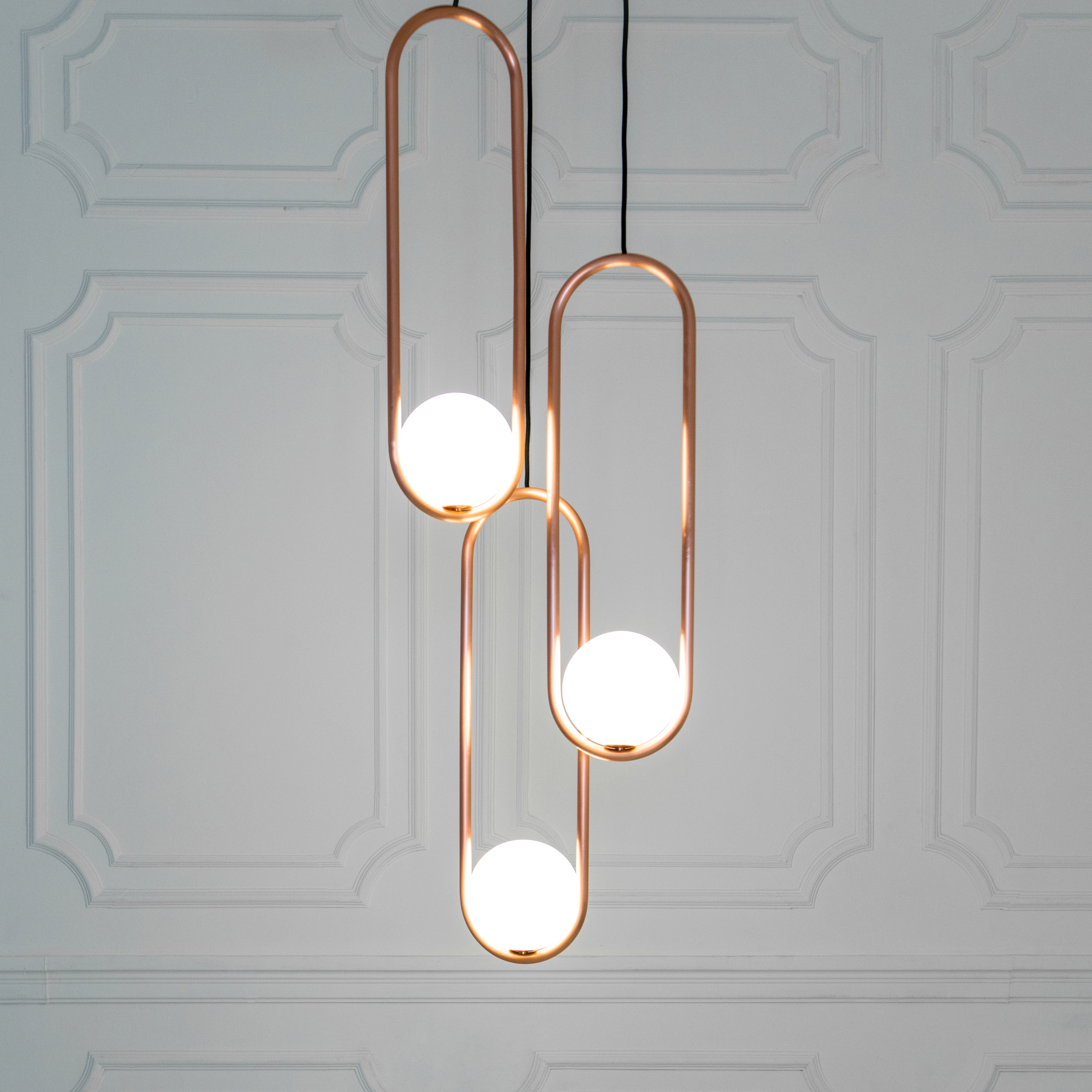 Produkt Mila des Herstellers Matthew McCormick Studio anzeigen
