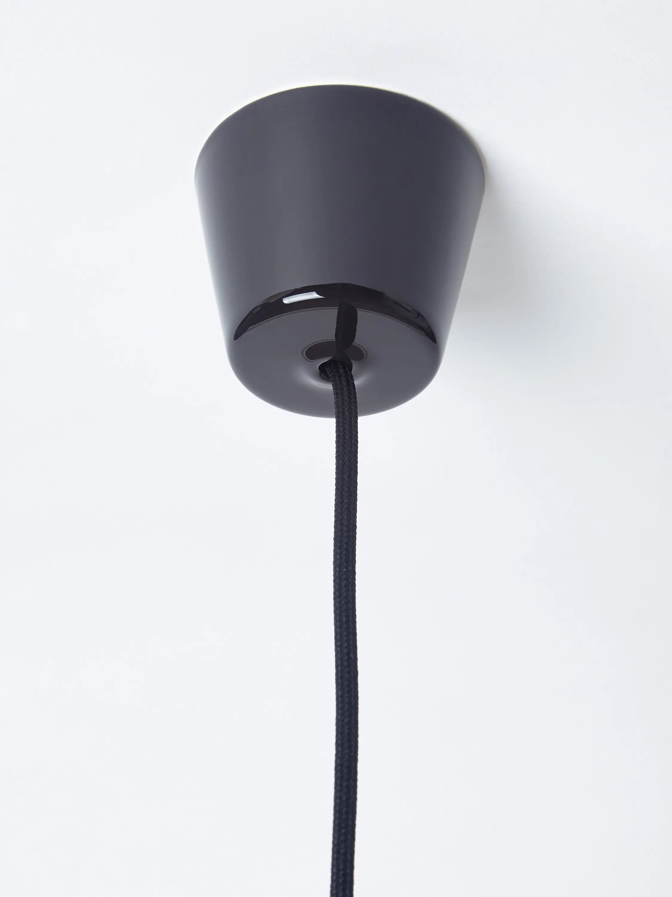 Hand & Eye Studio - Updown (Black)