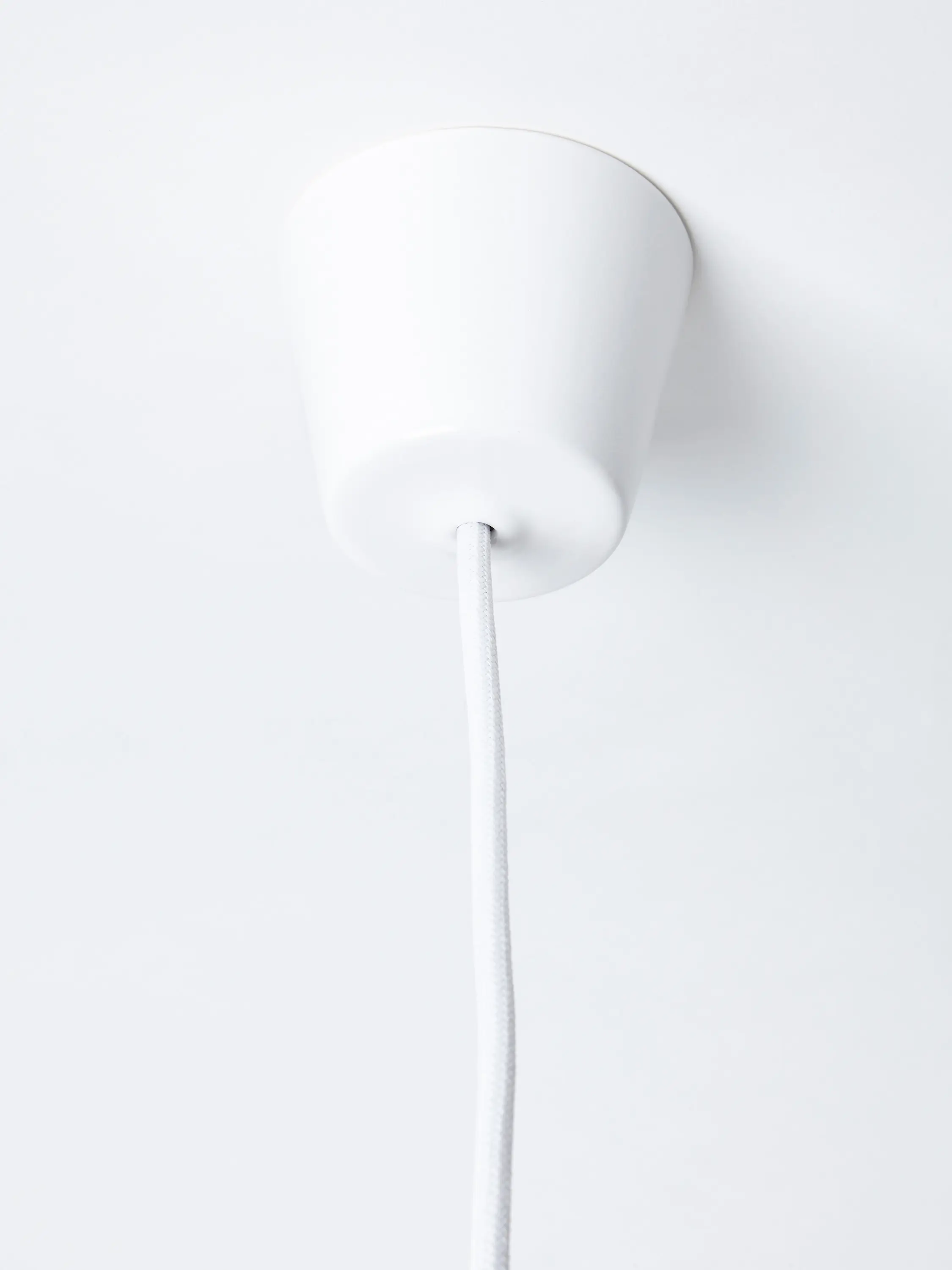 Hand & Eye Studio - Updown (White)
