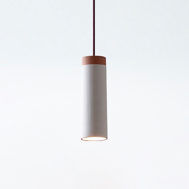 Mostrar el producto Rigatoni Bone (large) del fabricante Hand & Eye Studio