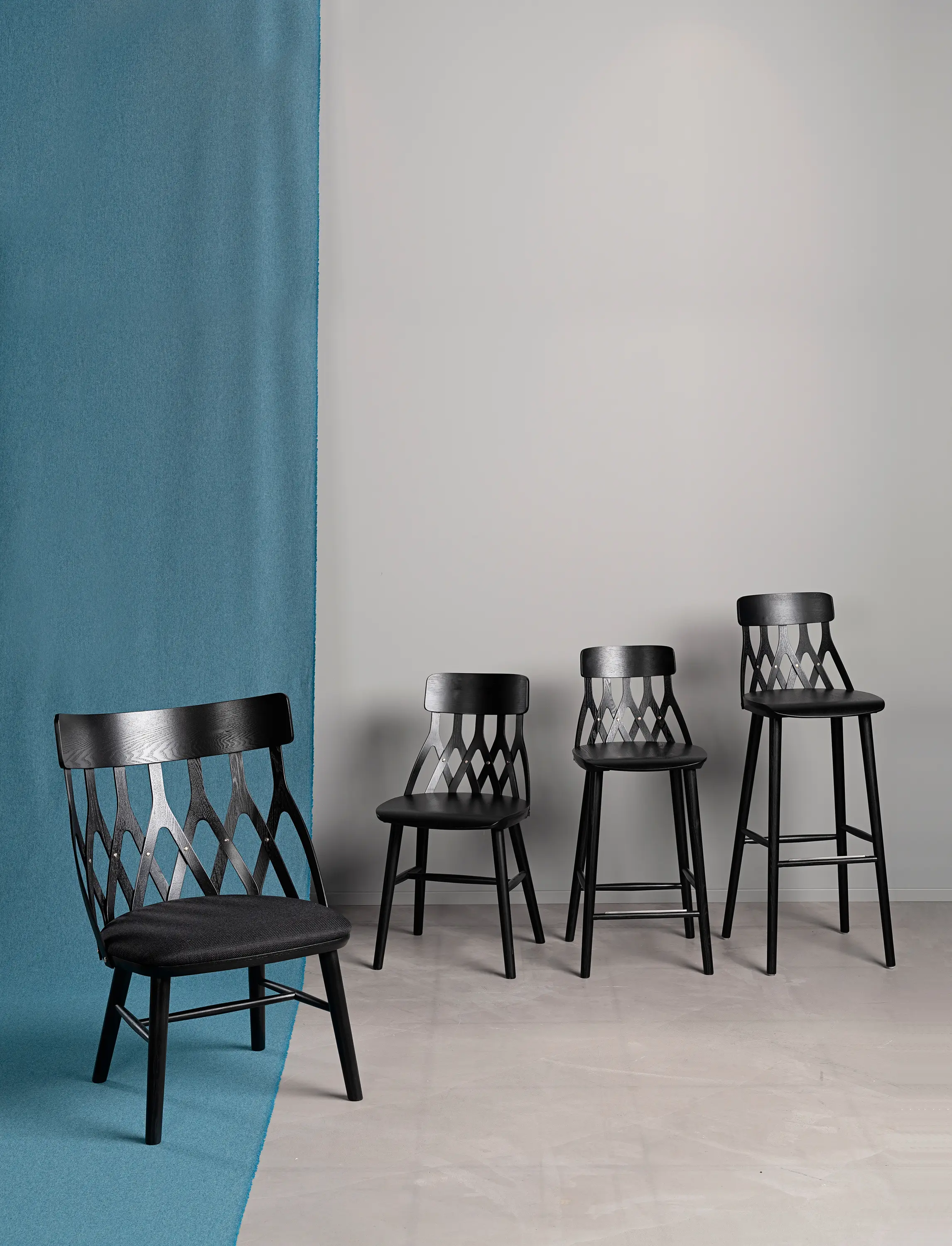 Hans K - Y5 barchair 63cm ash black,