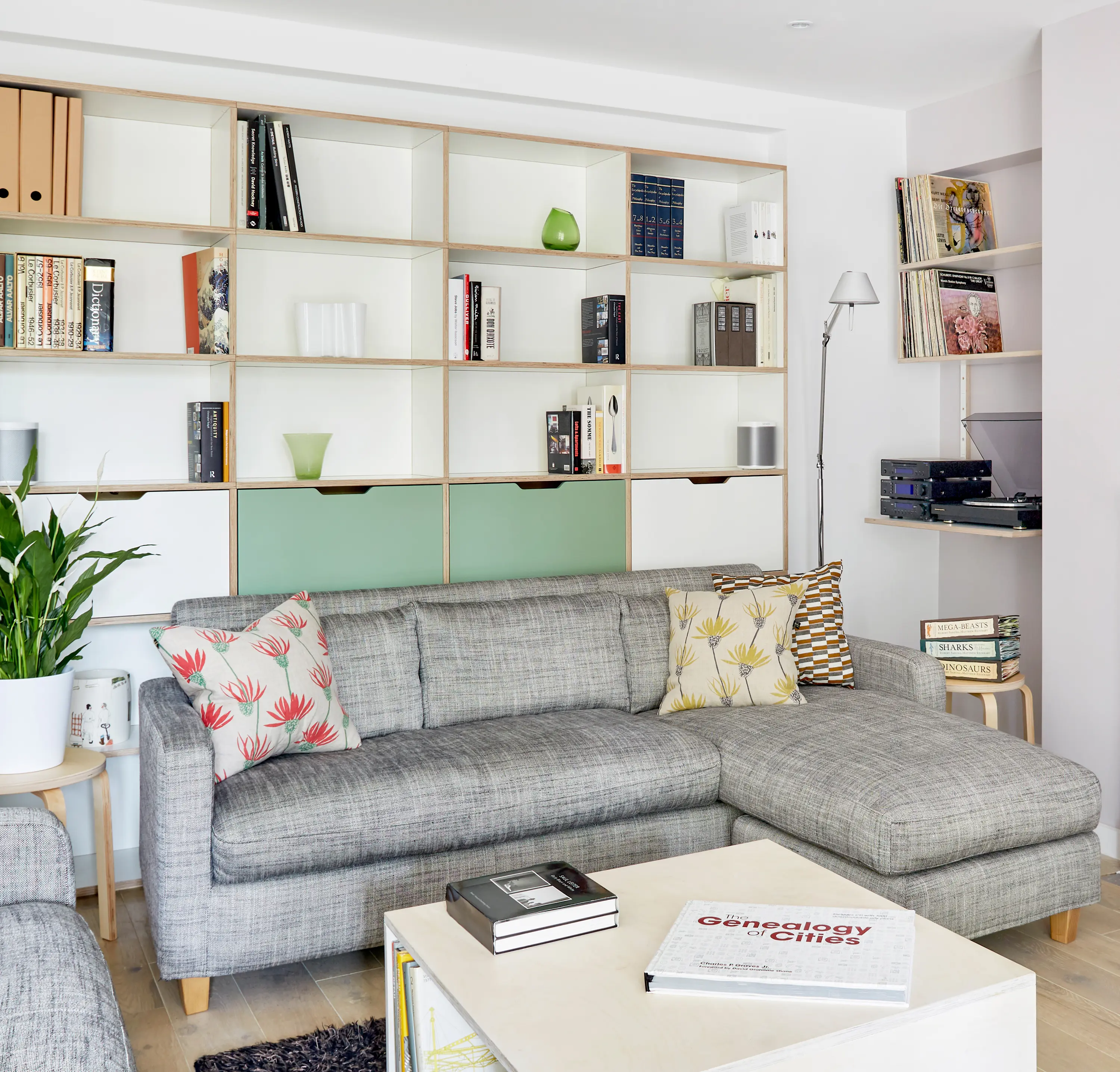 Morfus - Benji Bookcase 6 3.2