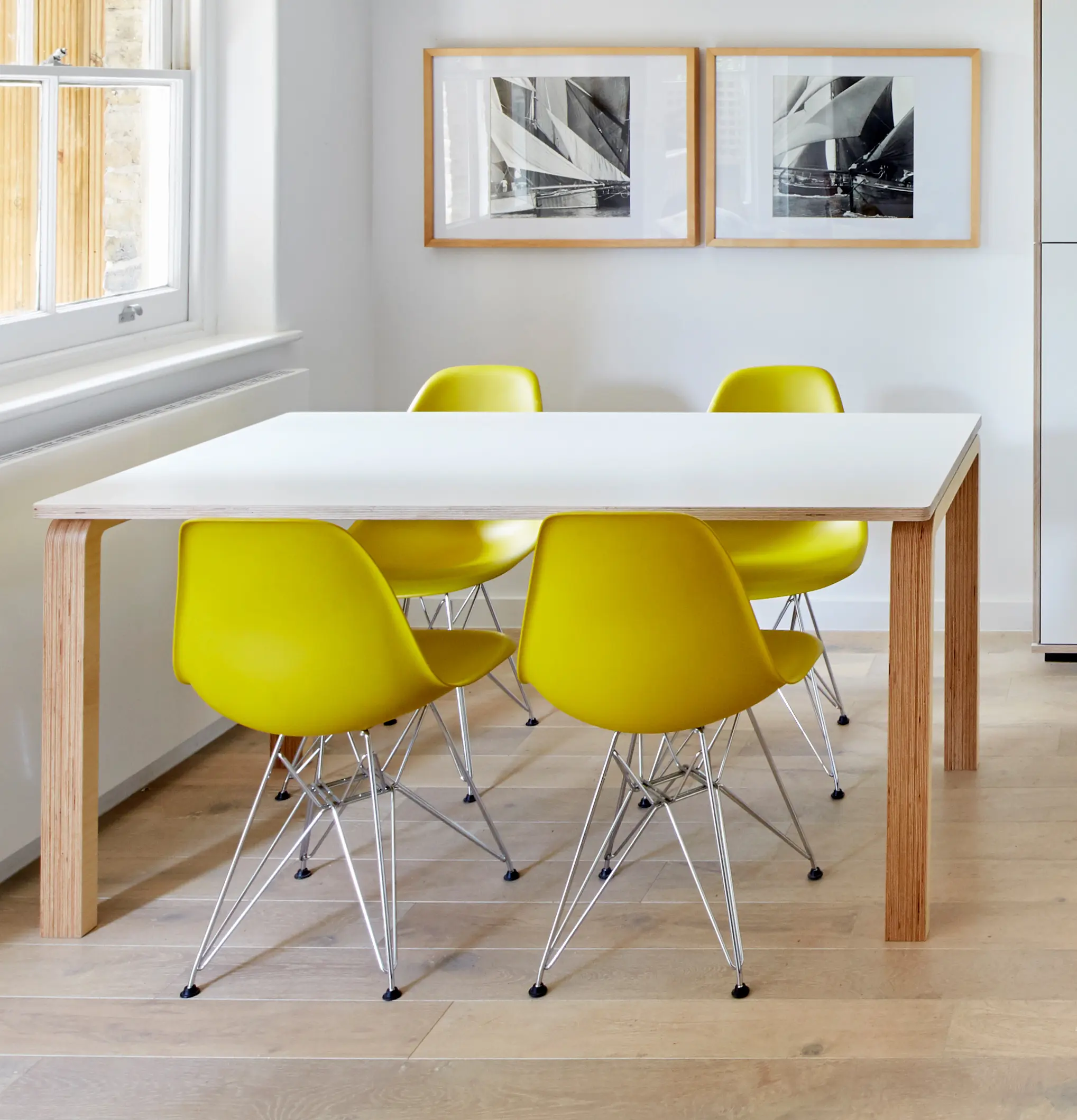 Morfus - Elli Table