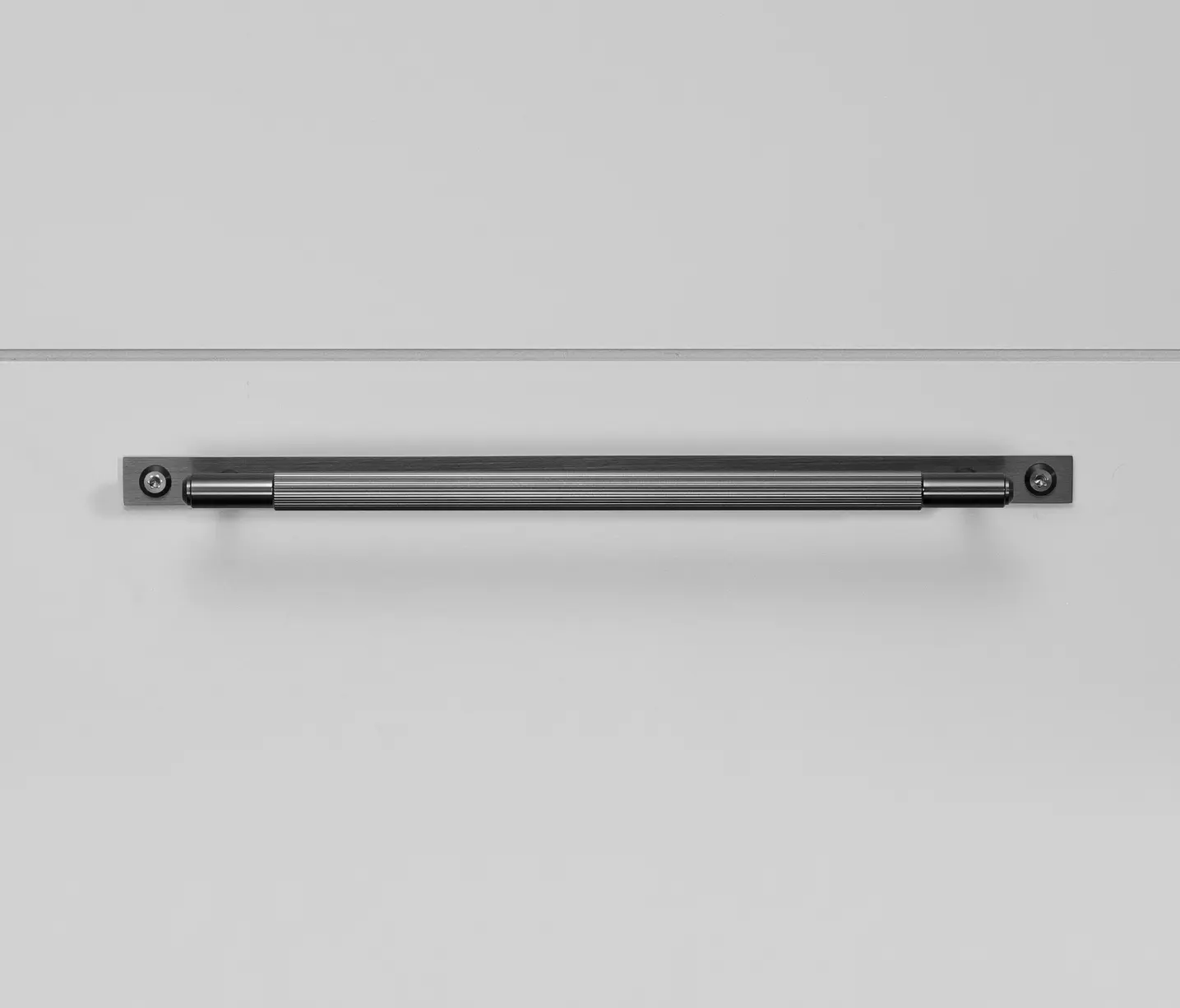 Buster + Punch - Cabinet Hardware | Pull Bar | Linear | Brass