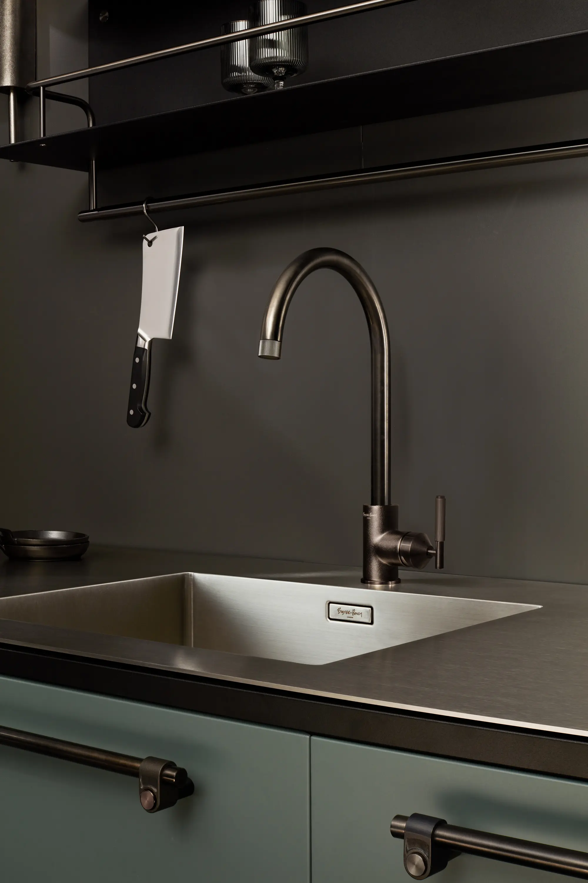 Buster + Punch - Kitchen Accessories | Mixer Tap Linear