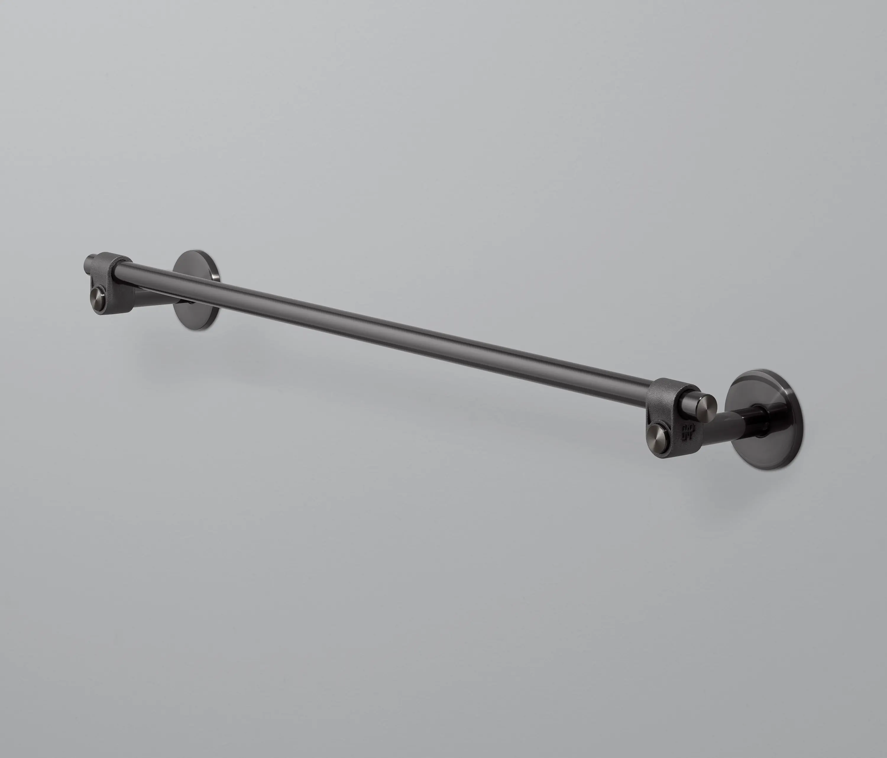 Buster + Punch - Bathroom Accessories I Towels Rails