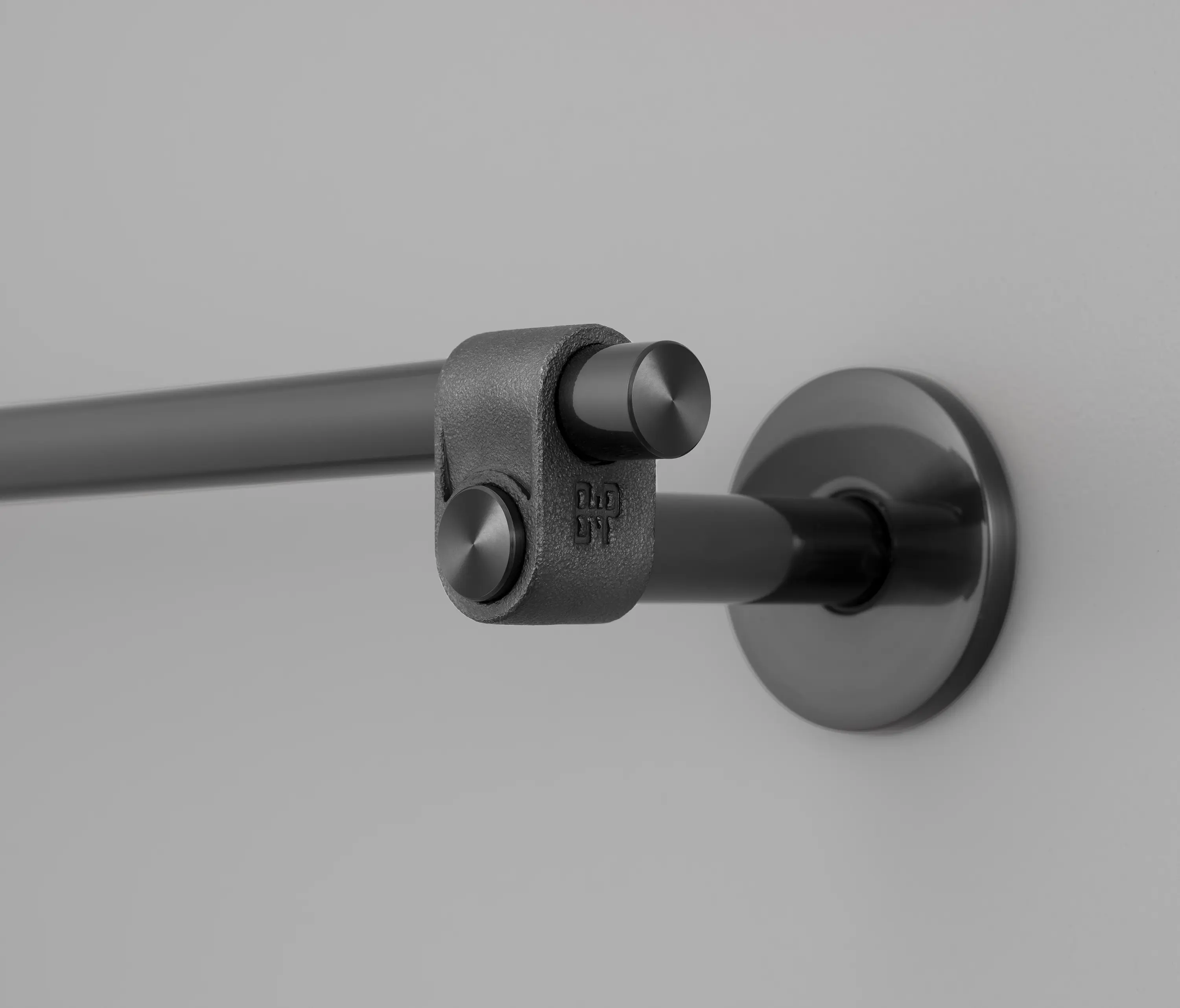 Buster + Punch - Bathroom Accessories I Towels Rails