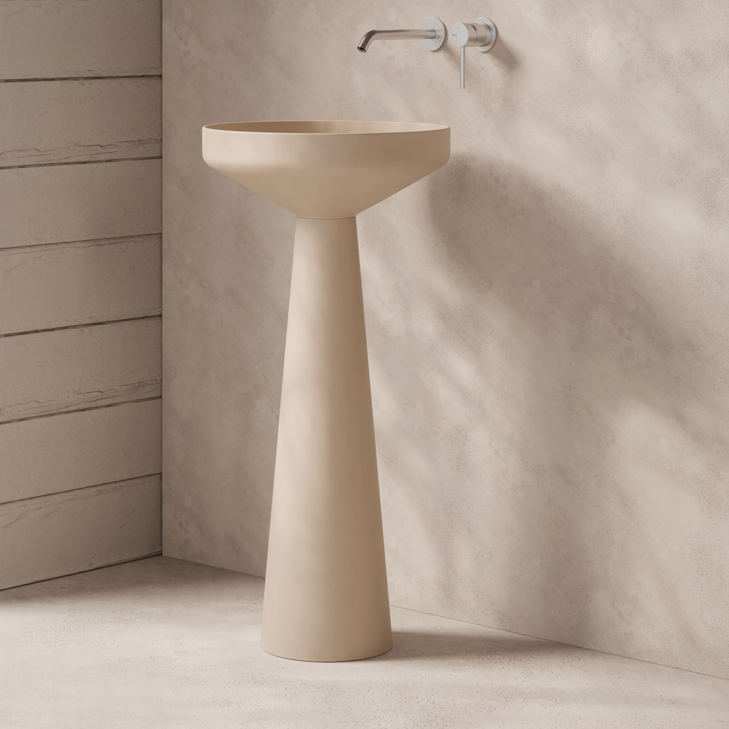 Afficher le produit Equilibrium Freestanding h15 du fabricant Alice Ceramica