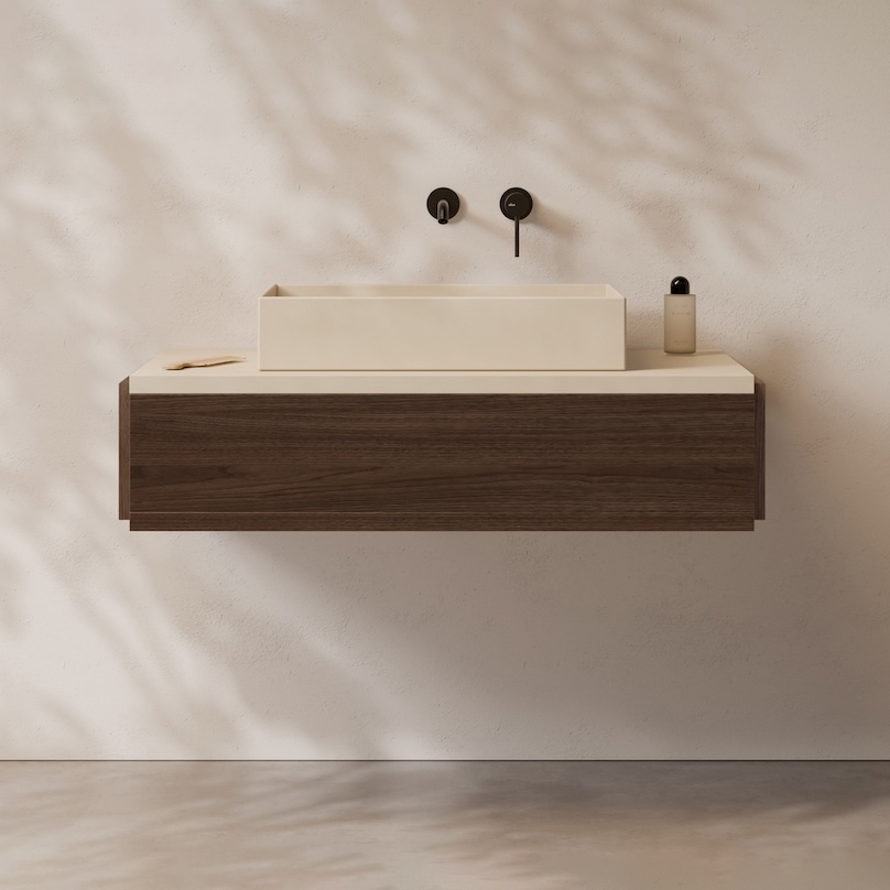 Mostra il prodotto Lari 100 h25 del produttore Alice Ceramica