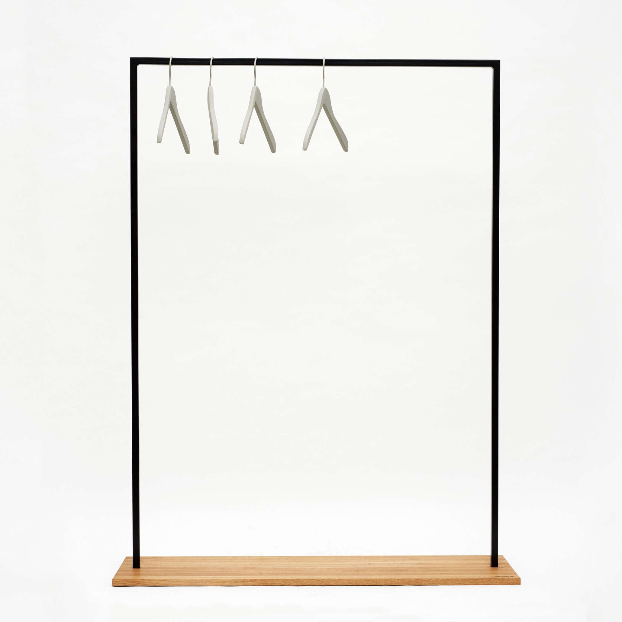 Hangon Oak Jet black