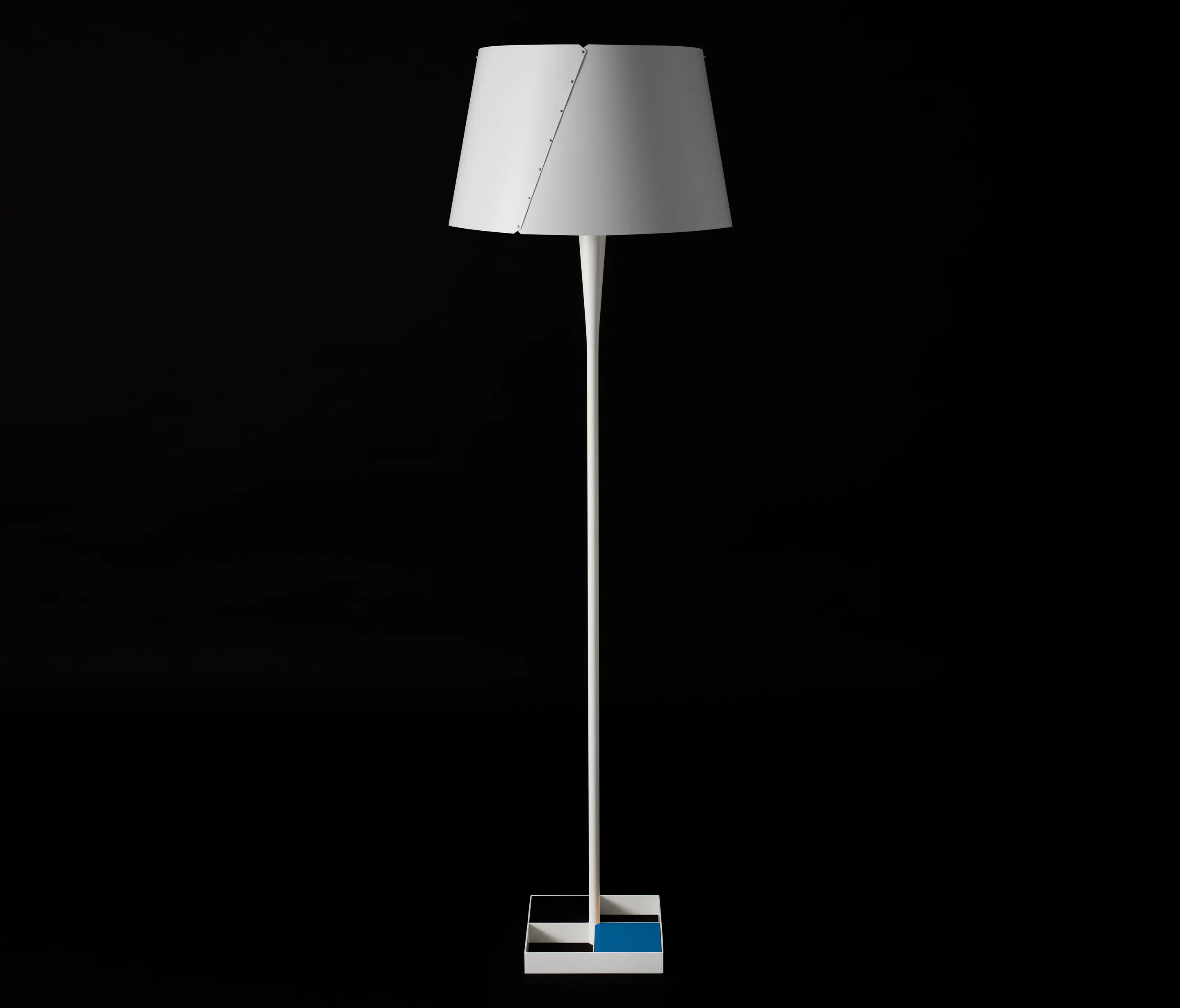 Tato - De-Lux D4
