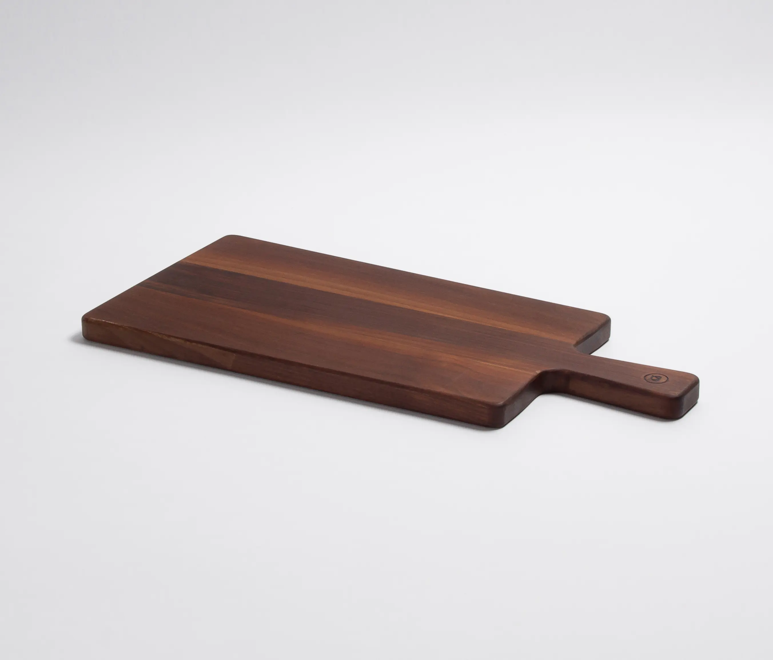 Anton Doll - Leni  Cutting board (Walnut)