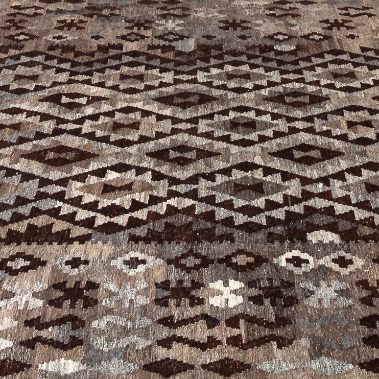 Mostra il prodotto Kelim natural Dark grey/brown/black del produttore massimo copenhagen