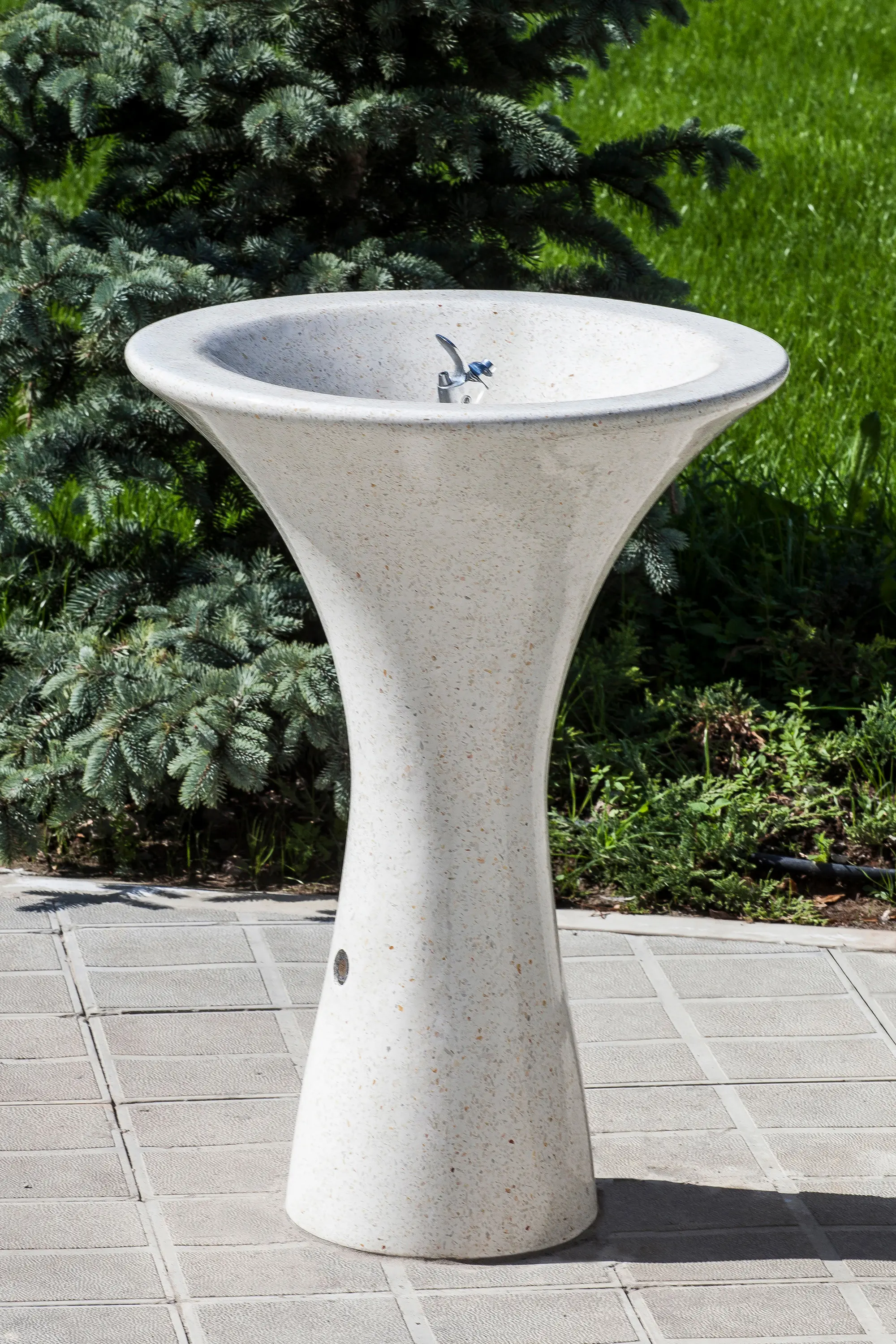 ETE - Drinking Fountain 140