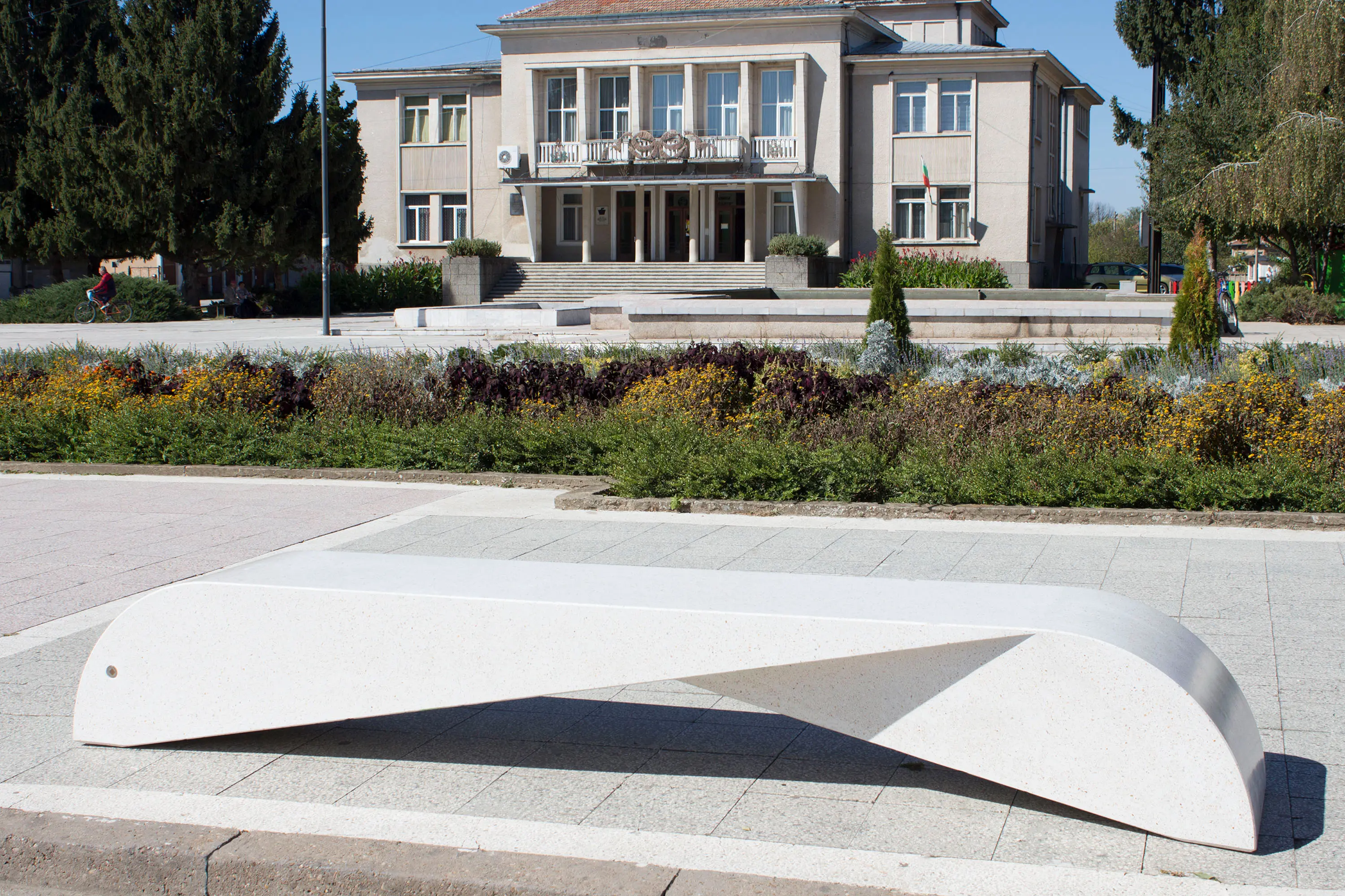 ETE - Concrete Bench 157