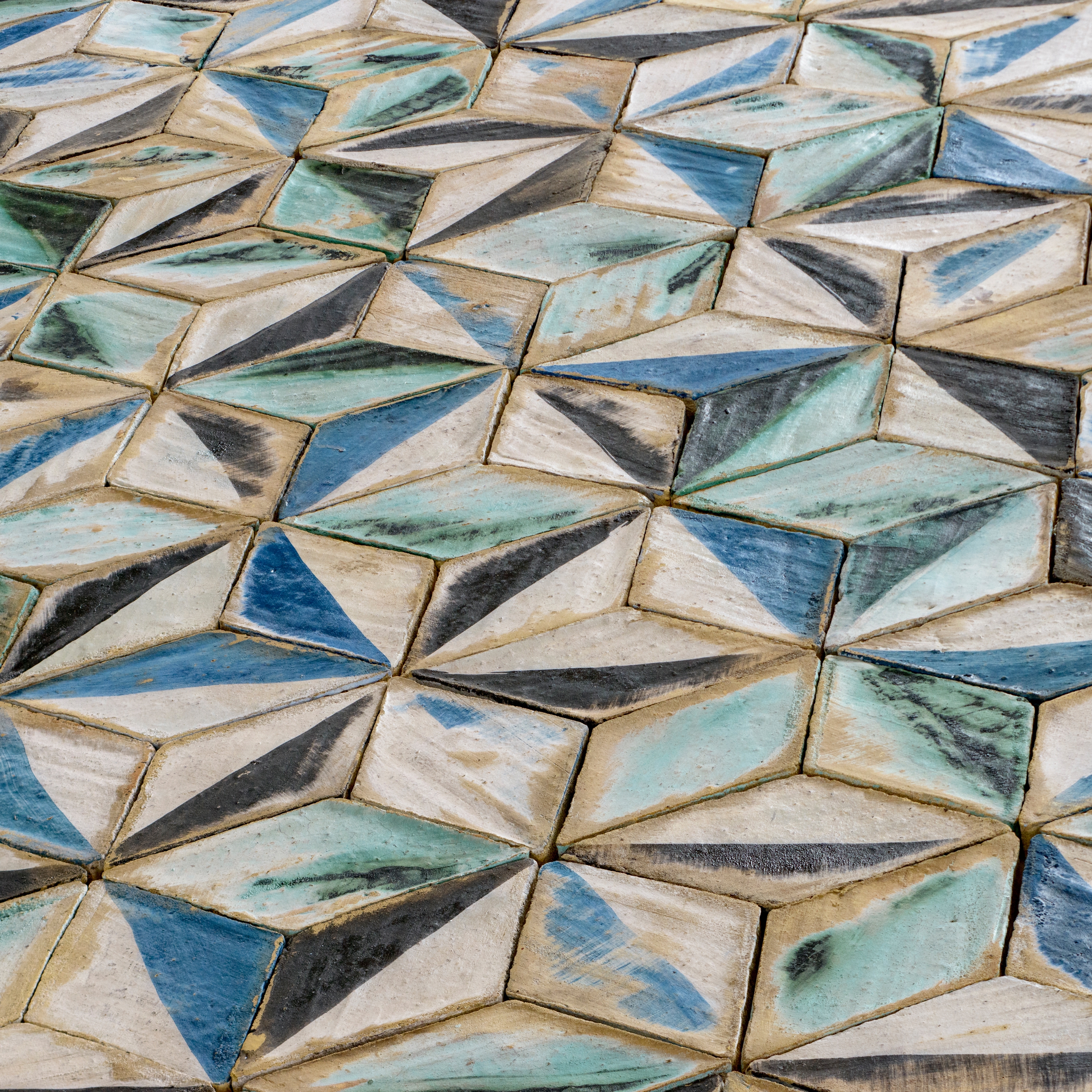 Display product Estro Lab | Forme 01 | Rumbles from manufacturer Cotto Etrusco