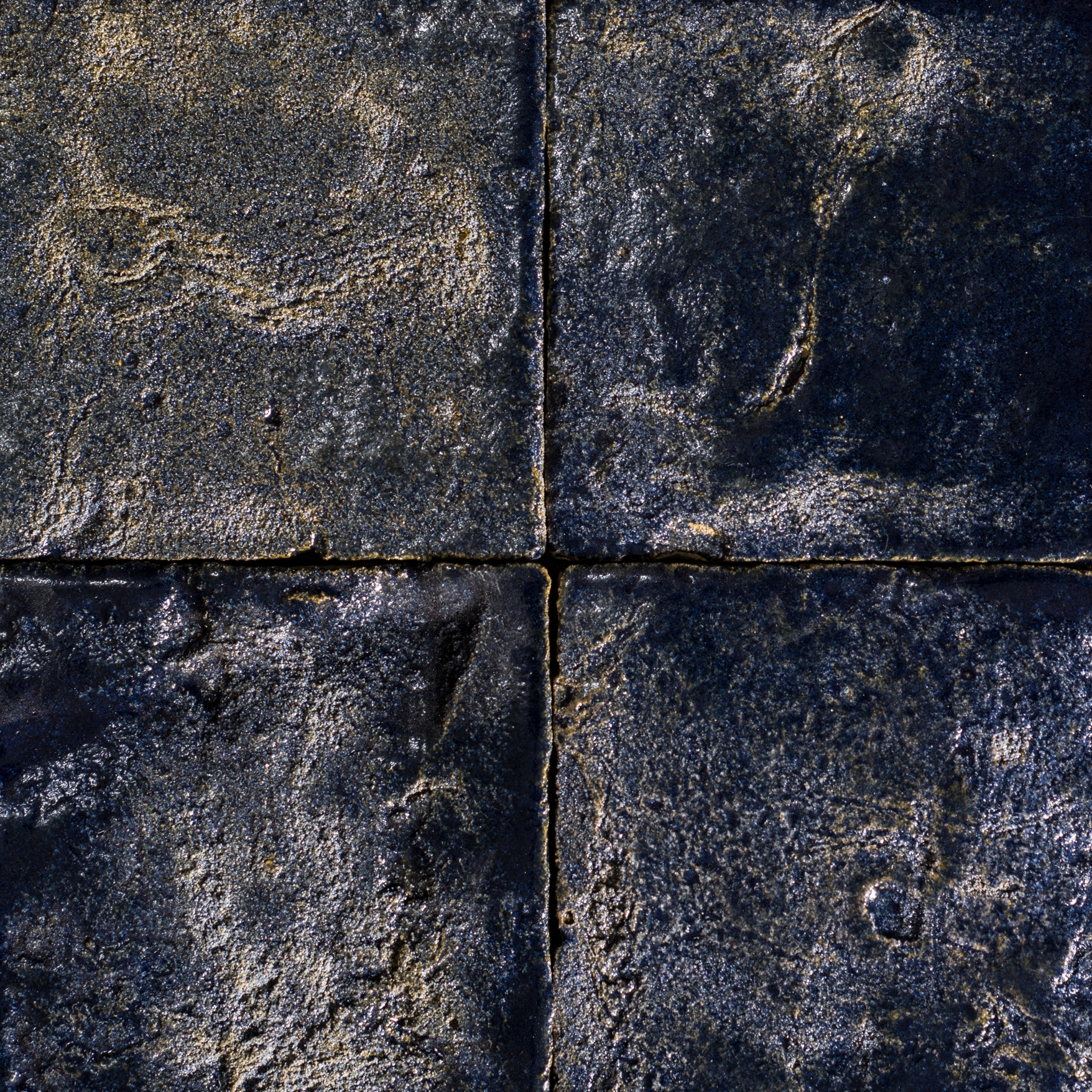 Display product Glazes | Plain Colors | C-Prugna from manufacturer Cotto Etrusco