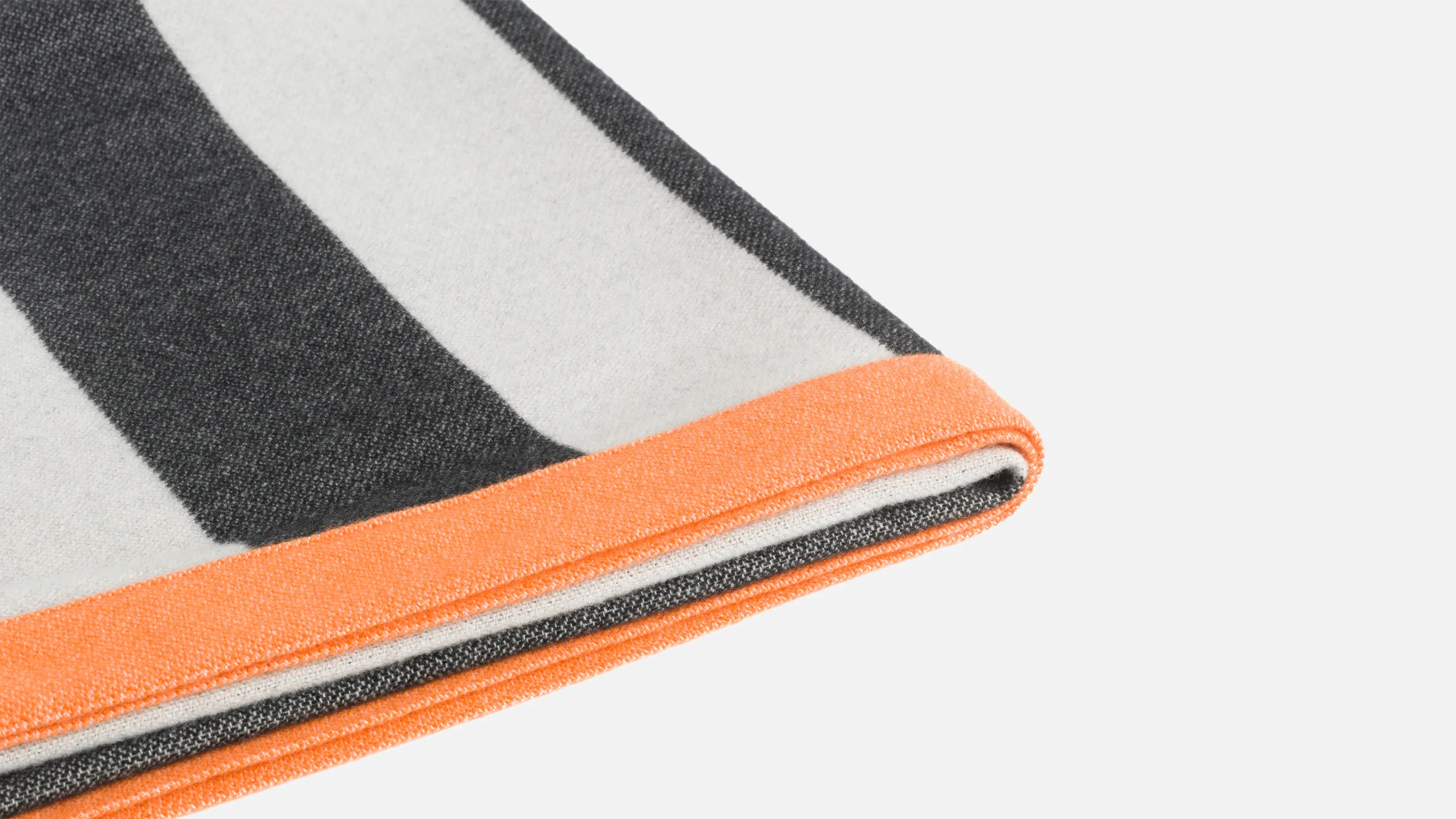 Hem Design Studio - Stripe Throw Black/White