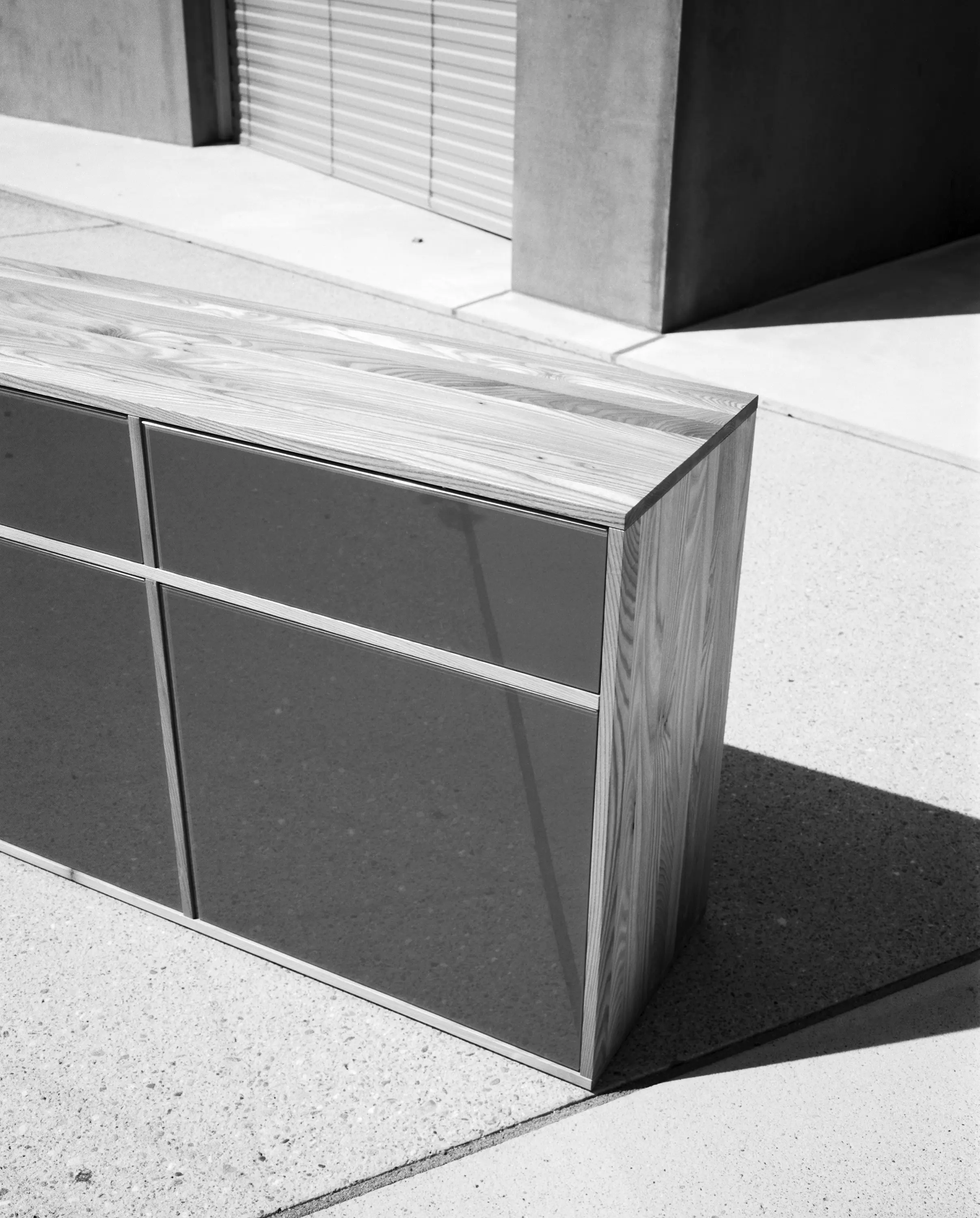 reseda - Sideboard TreDue