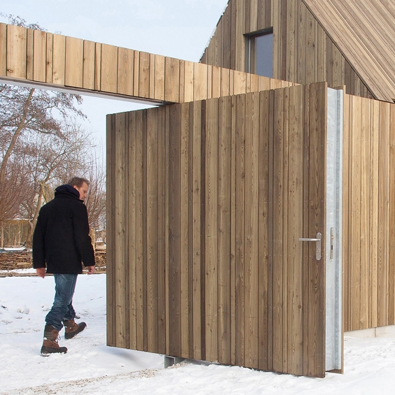 Mostra il prodotto System 3 | Wooden Front Door del produttore FritsJurgens