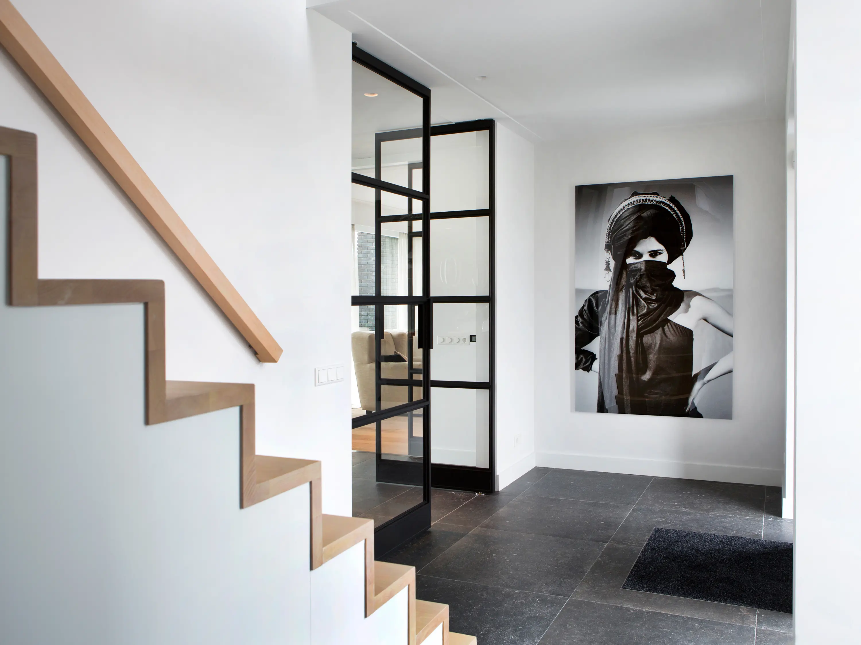 FritsJurgens - System M | Hinge in Steel Pivot Door