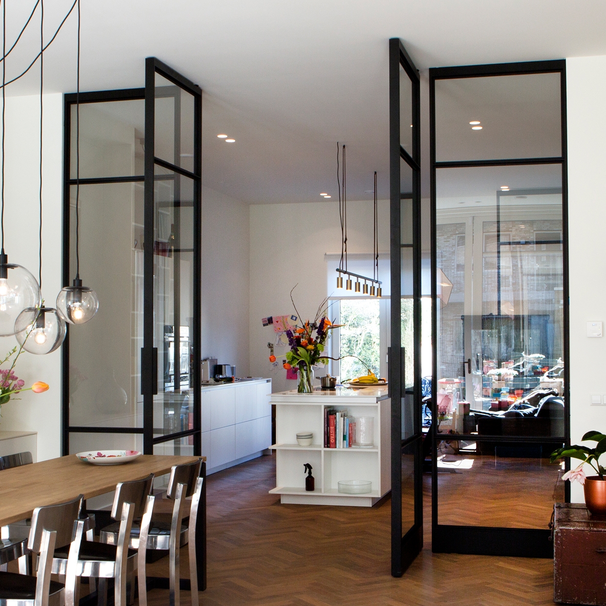 Produkt System M | Steel Pivoting Doors des Herstellers FritsJurgens anzeigen