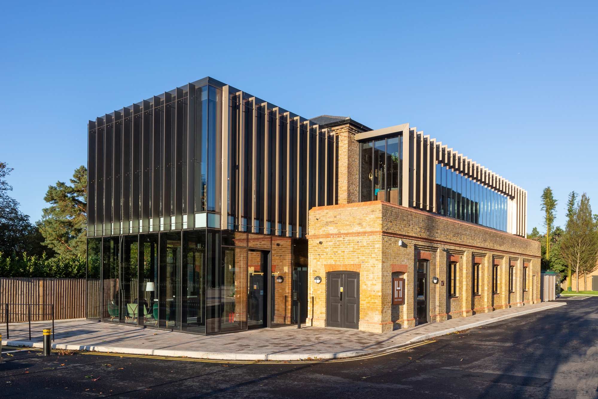 Read about project Hox Park