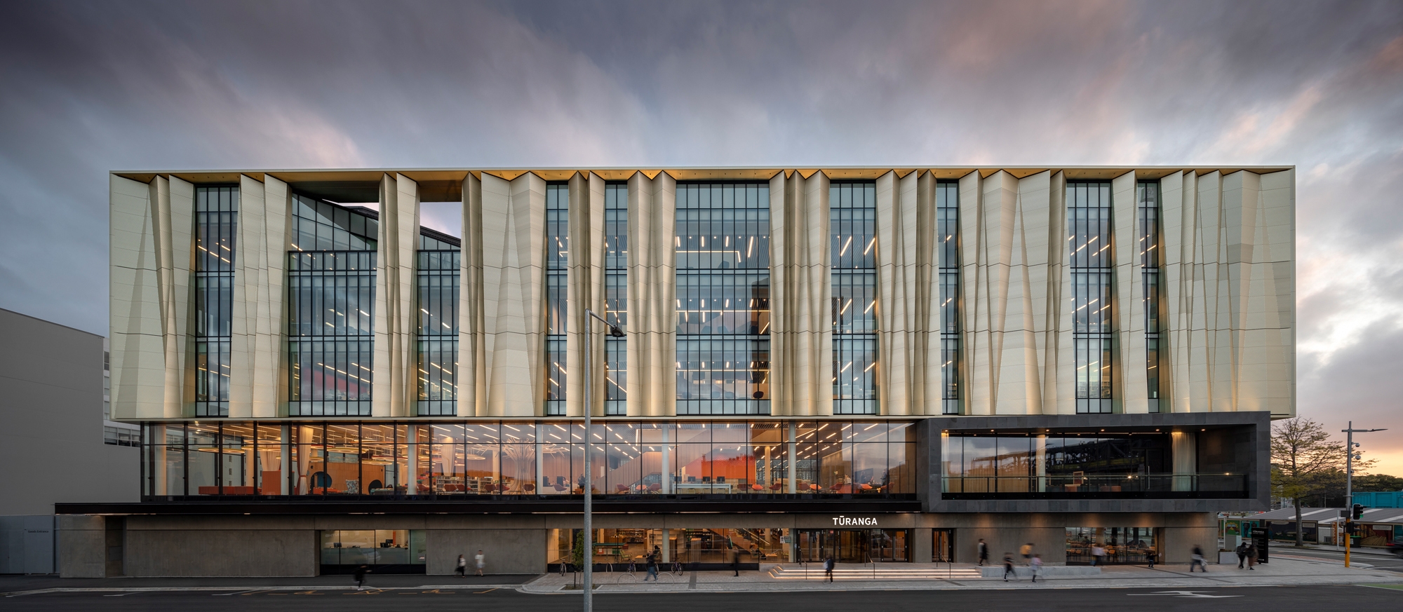Erfahre mehr über das Projekt Tūranga Christchurch Central Library