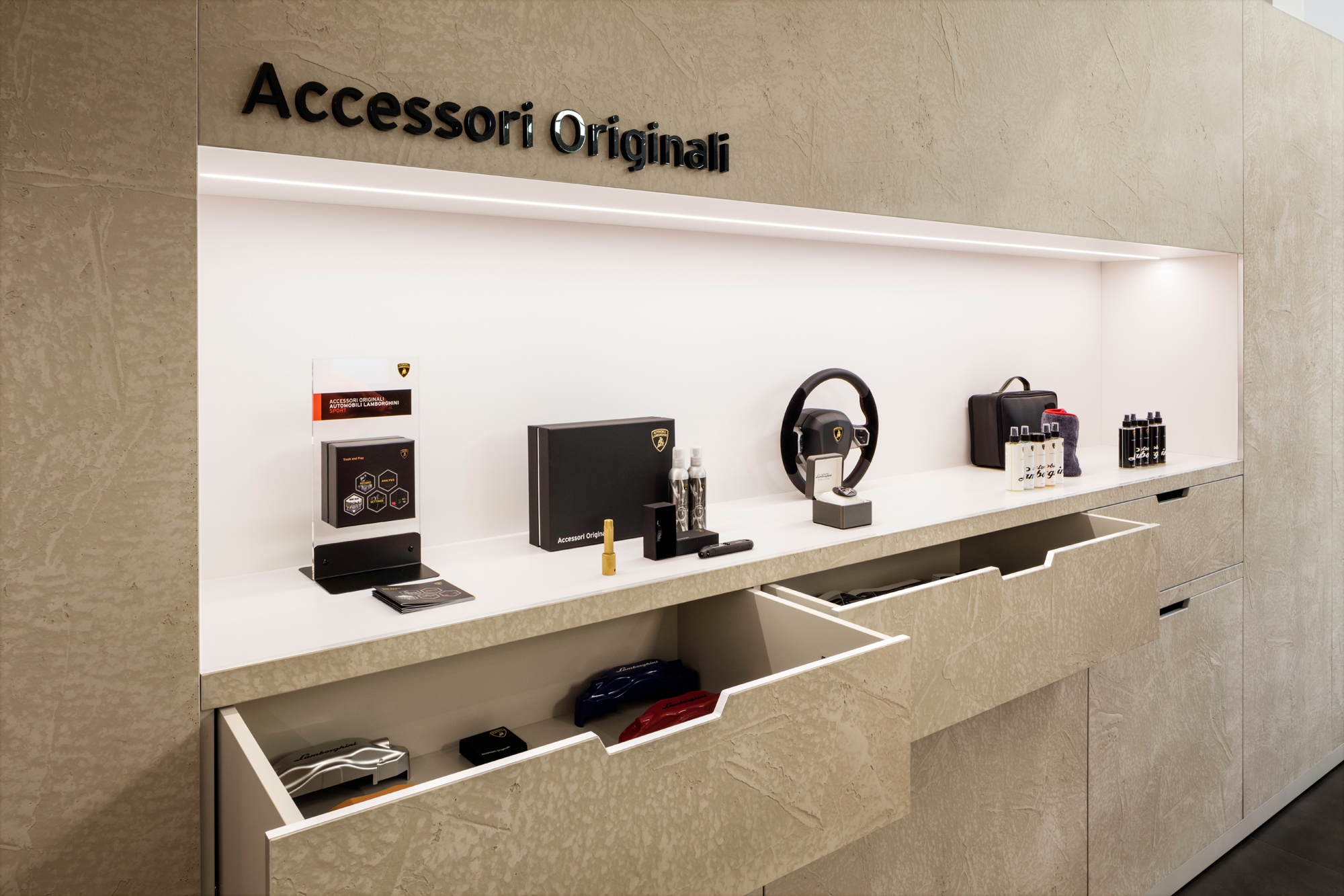 Read about project Lamborghini Store
