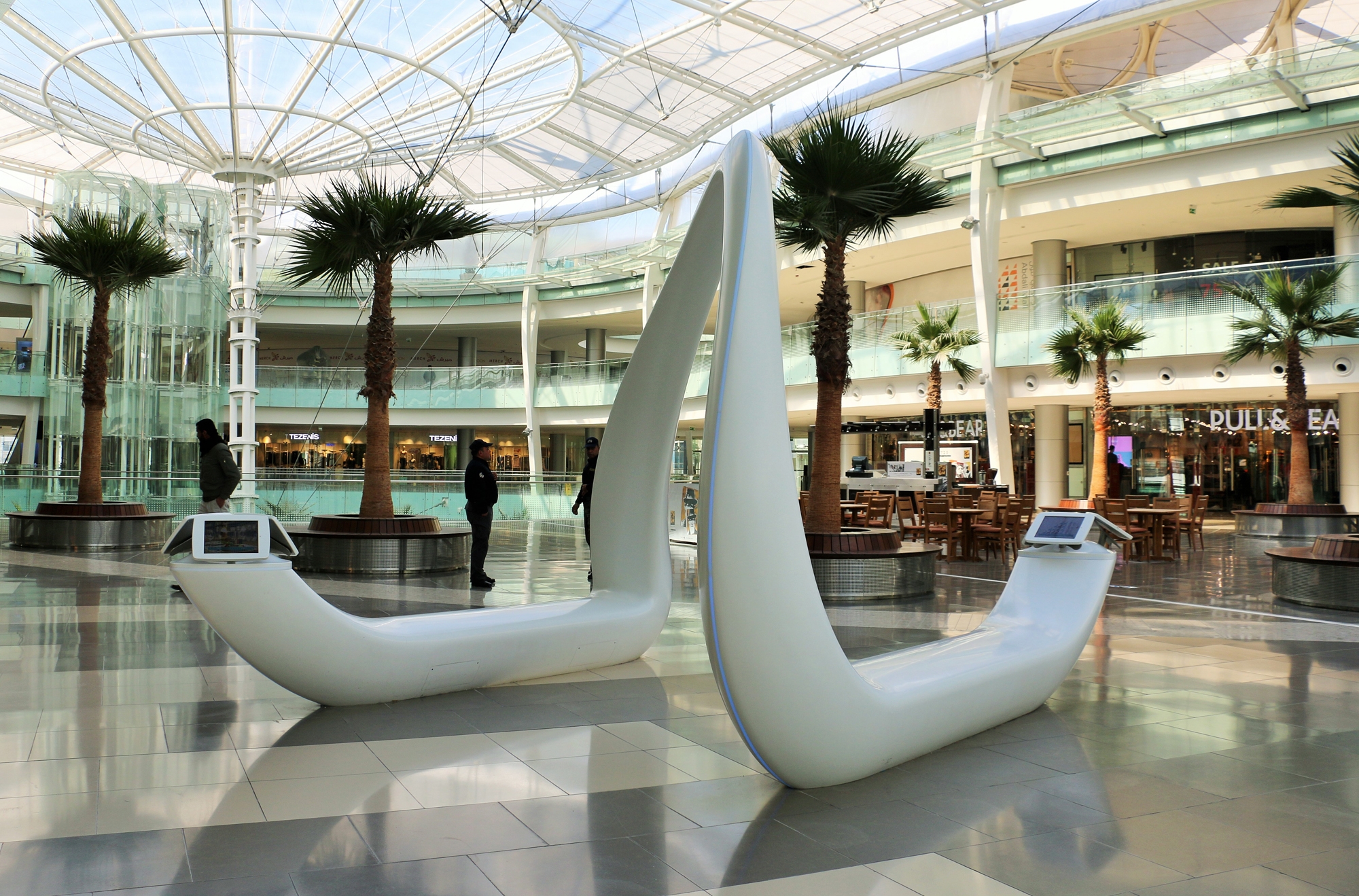 Lees oor projek Abdali Mall