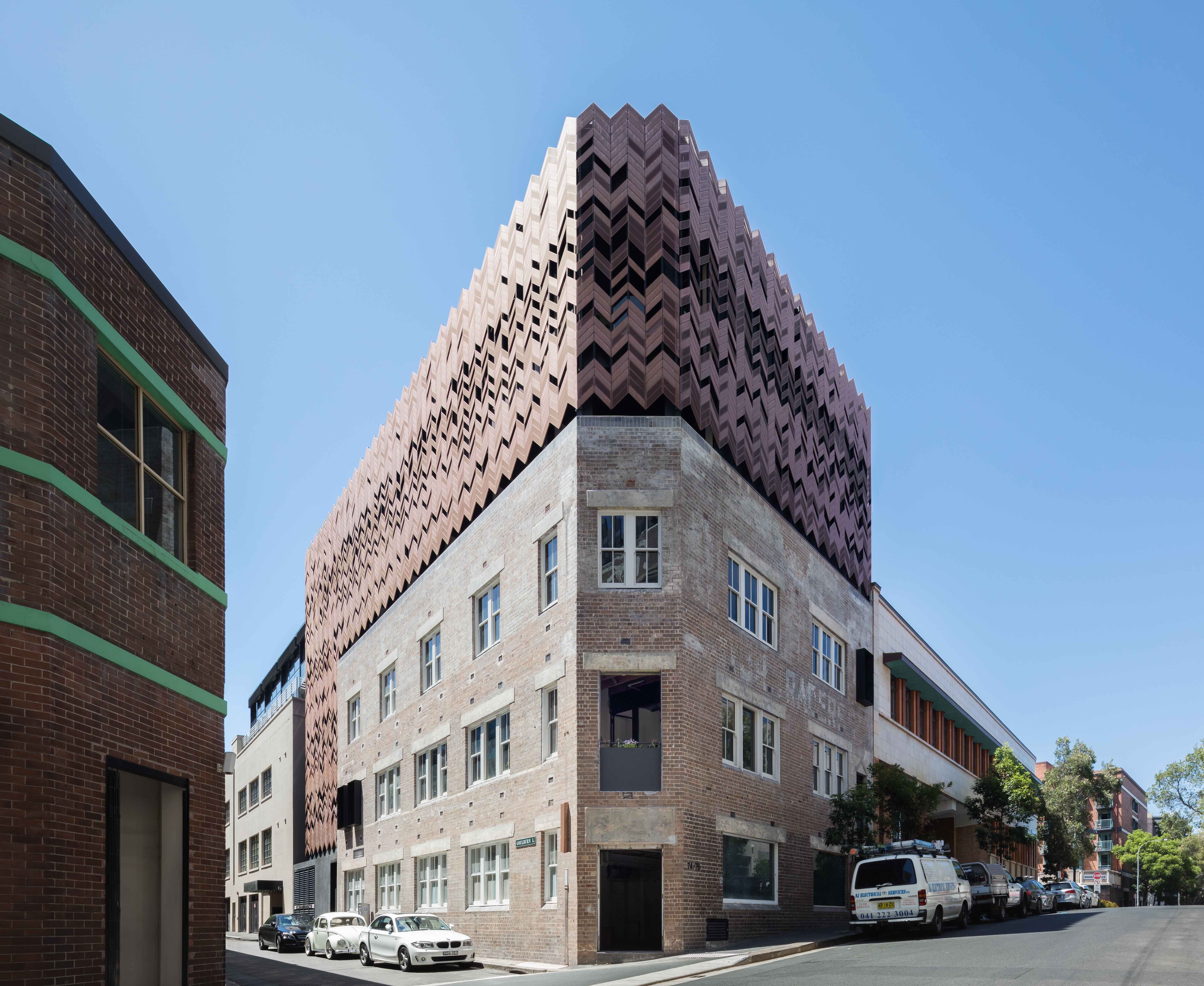 Read about project Paramount House Hotel