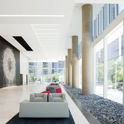 Erfahre mehr über das Projekt Hall Arts