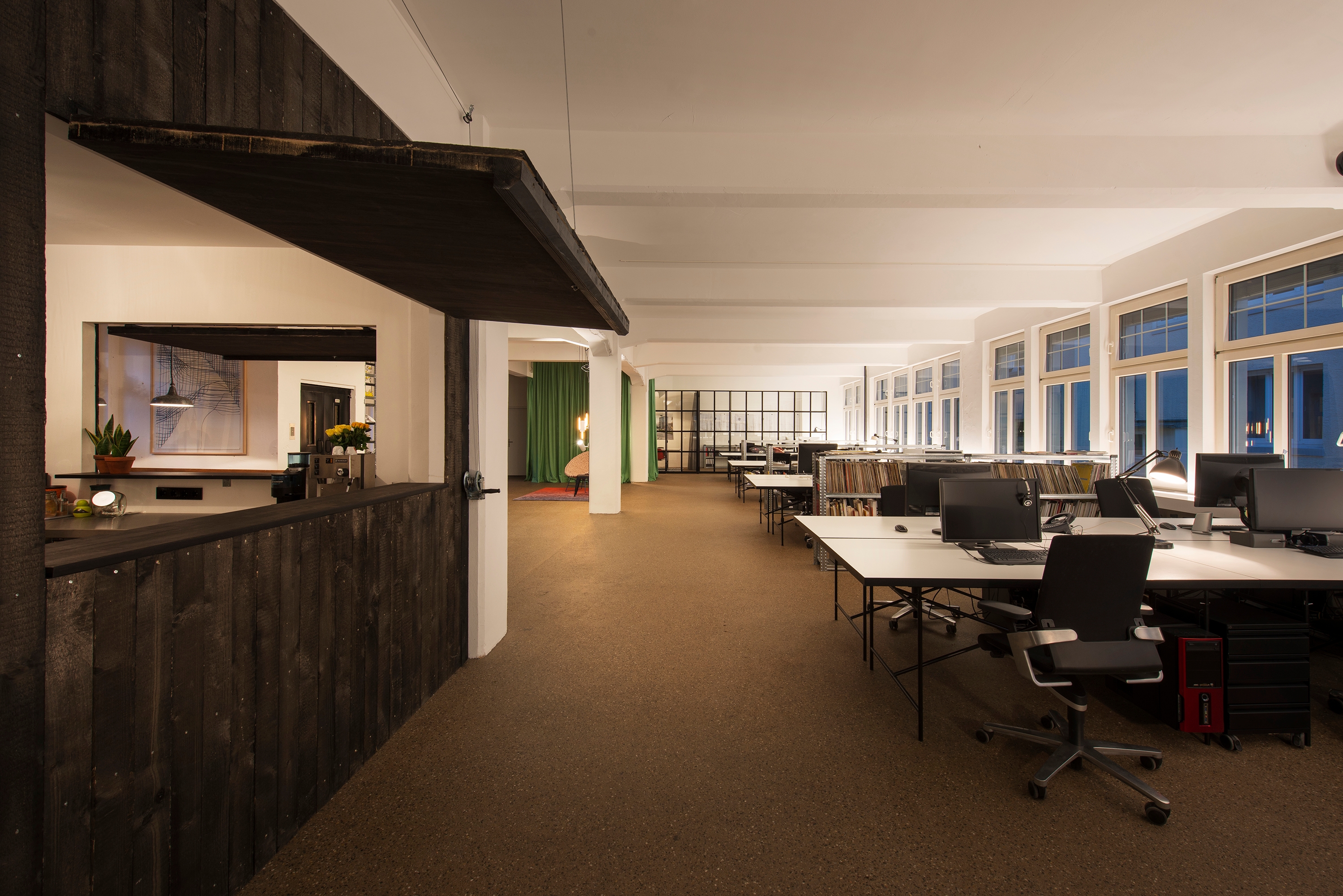 Erfahre mehr über das Projekt HHQ / HearDis! Headquarter