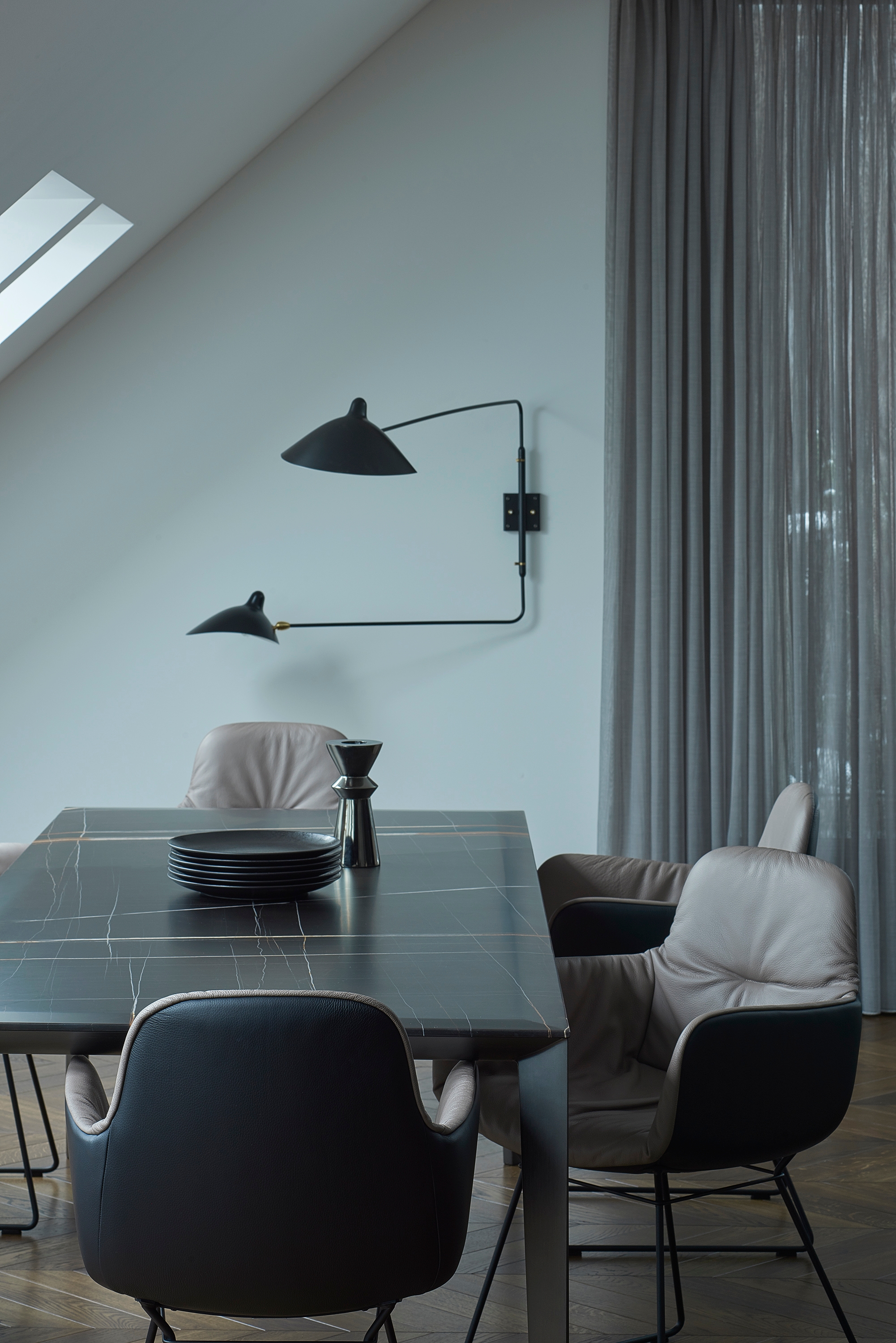Lees oor projek Apartment in Vilnius Old Town