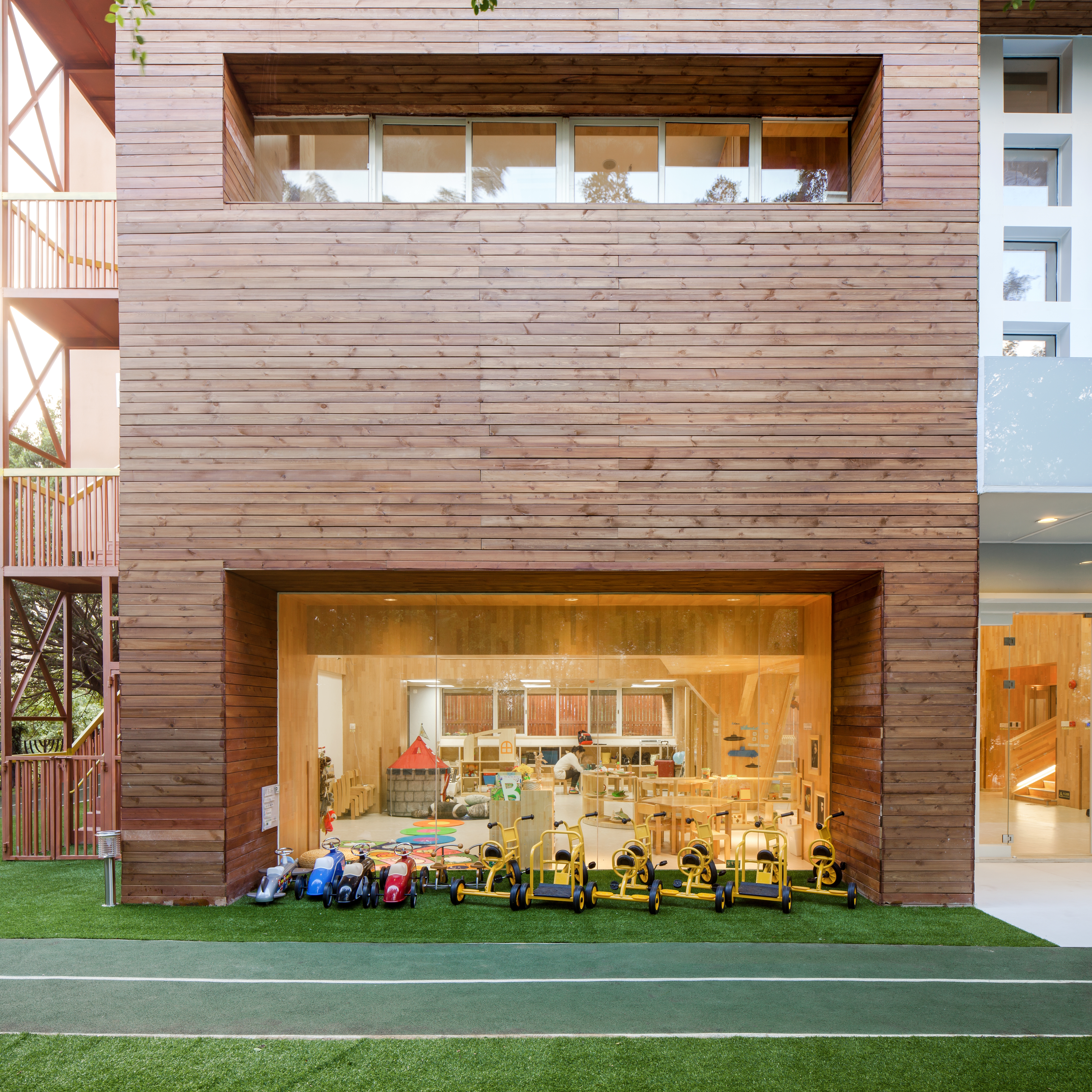Read about project IBOBI Kindergarten