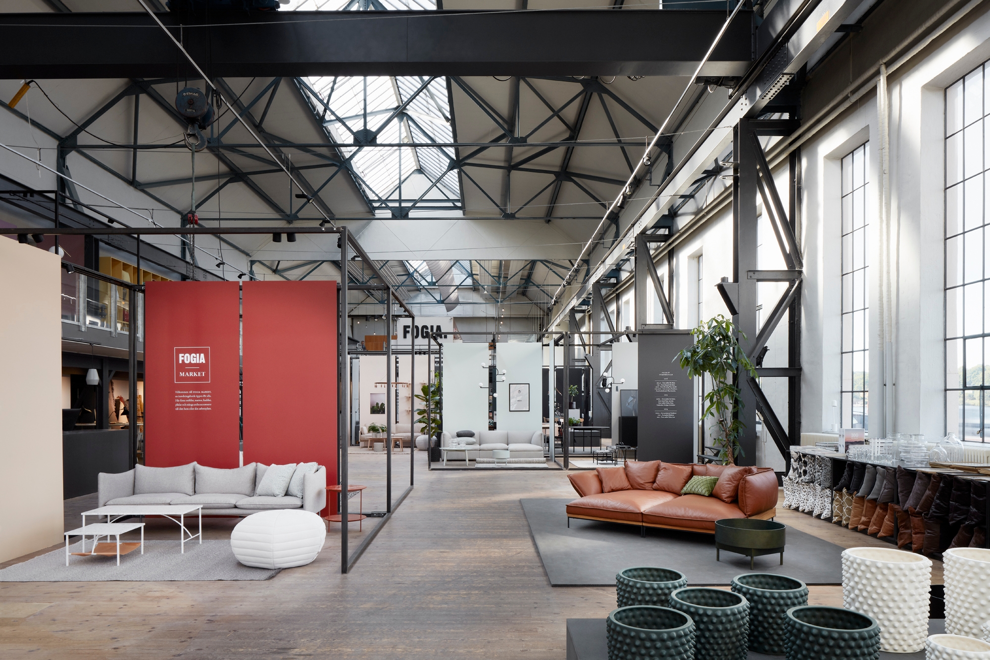 Lire à propos du projet Fogia's showroom