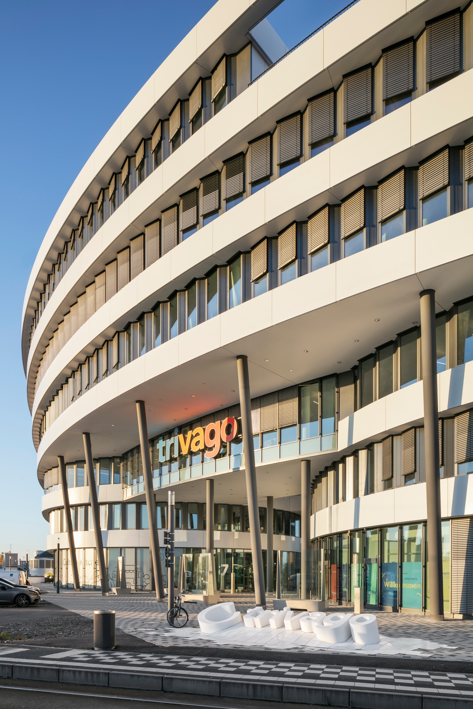 GuruHotel office