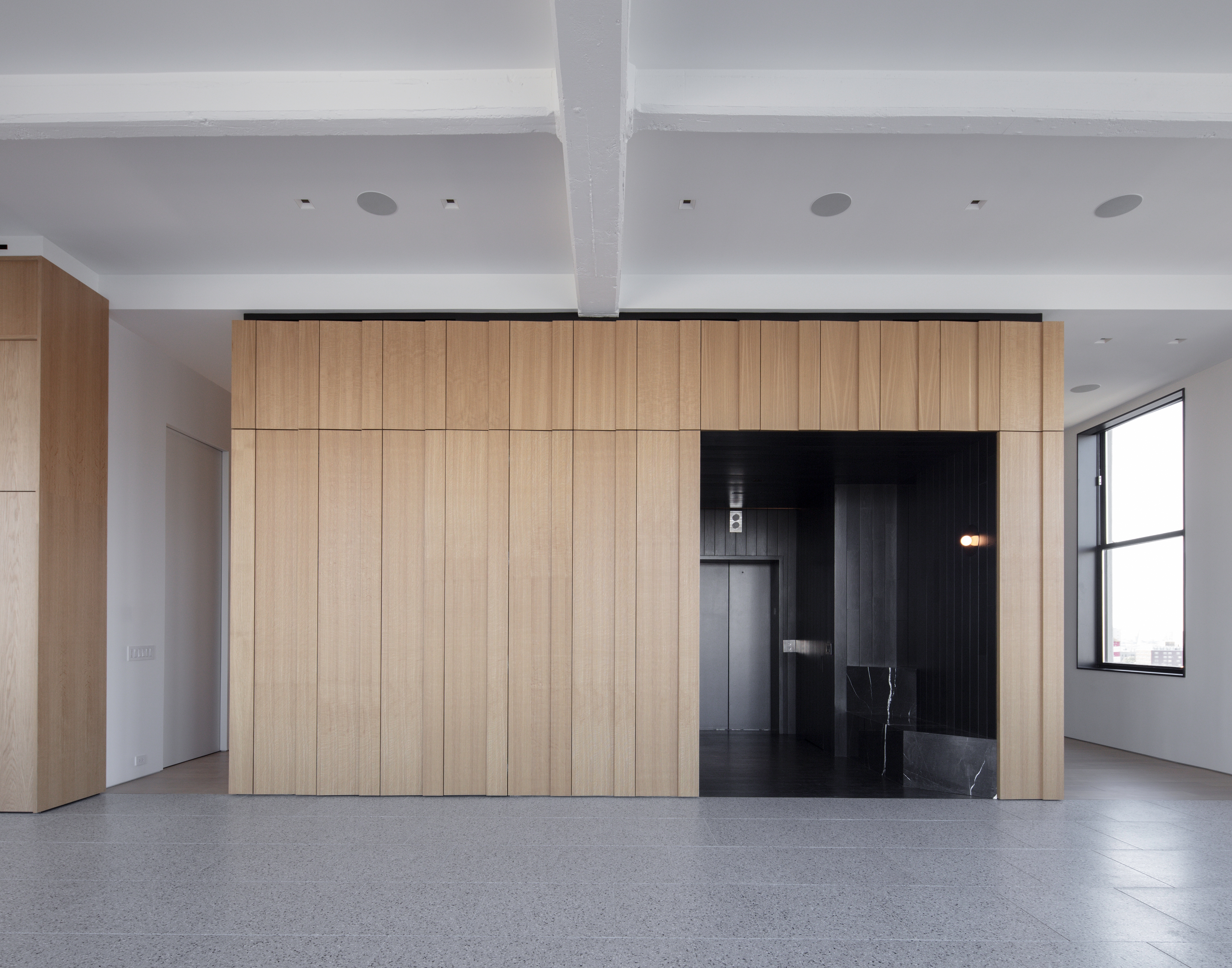 Erfahre mehr über das Projekt Four Corners Loft